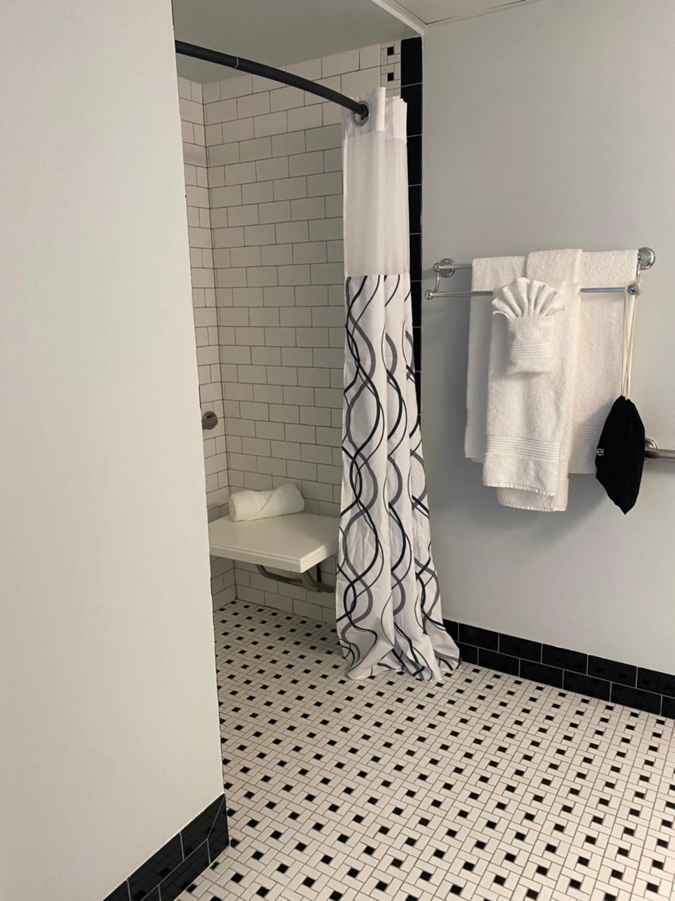 acessibility in The Alonzo Ward Hotel