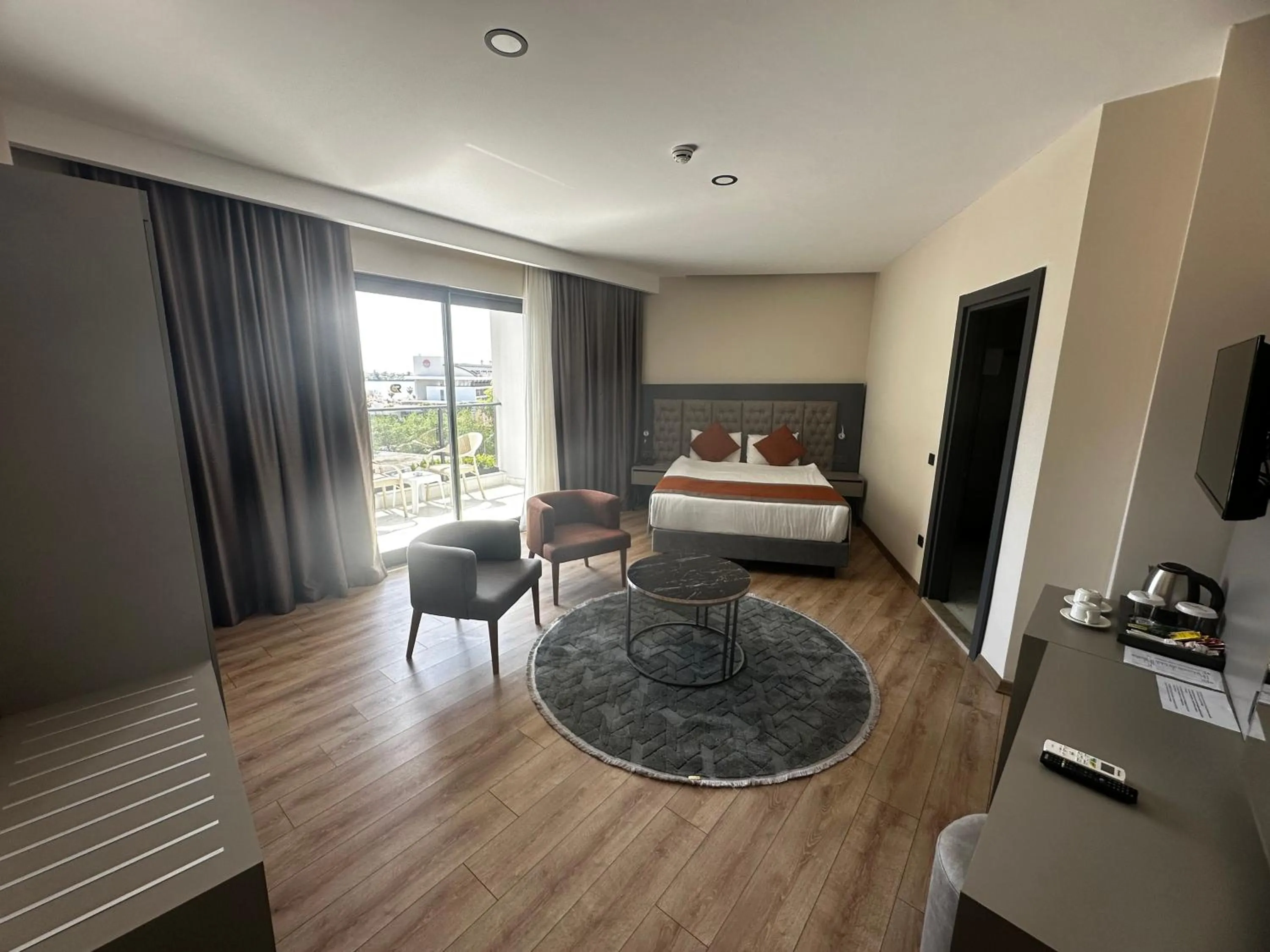 Bedroom, Bed in SiDE GOLDEN ROCK HOTEL&SPA