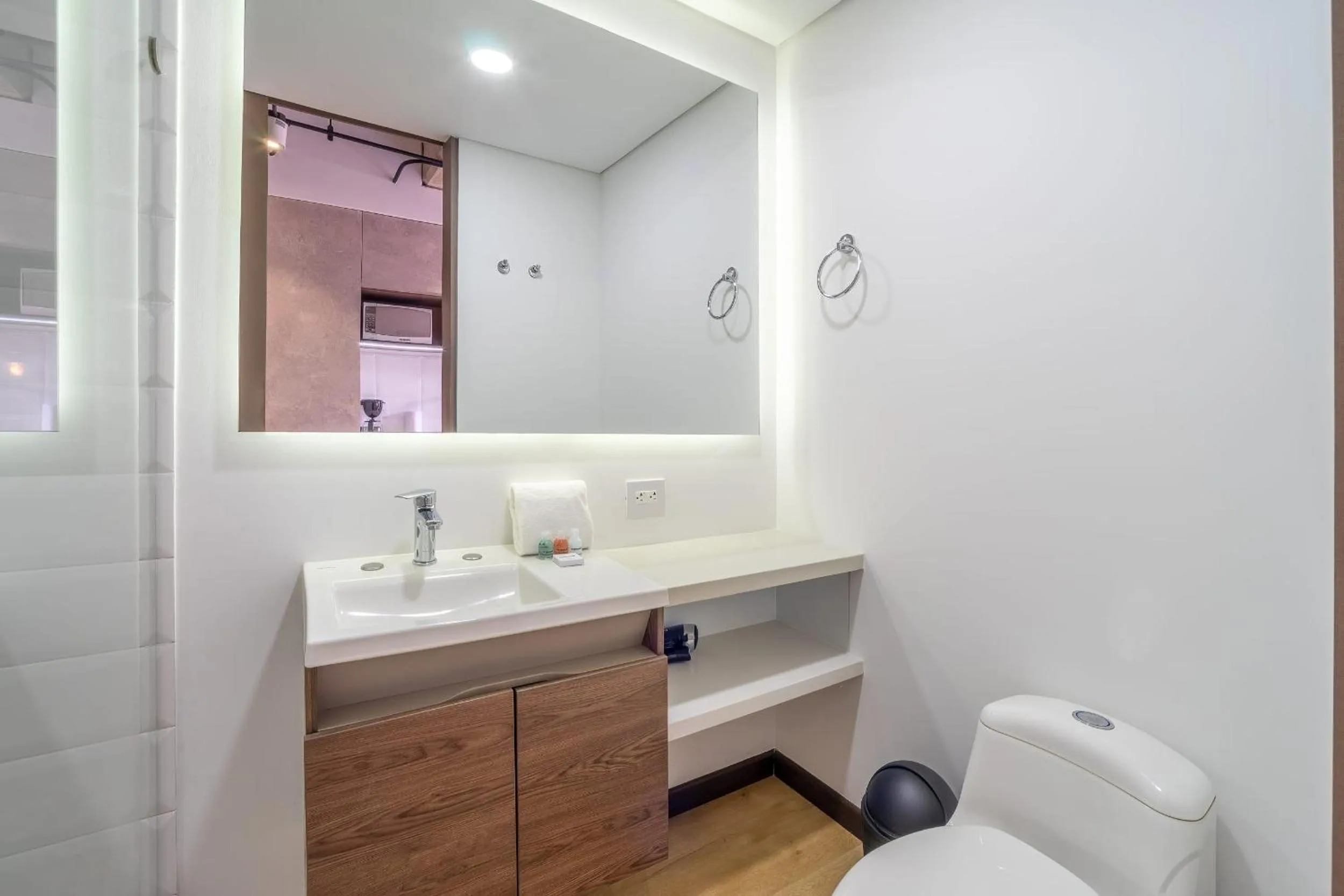 Bathroom in Beliving by Wynwood House