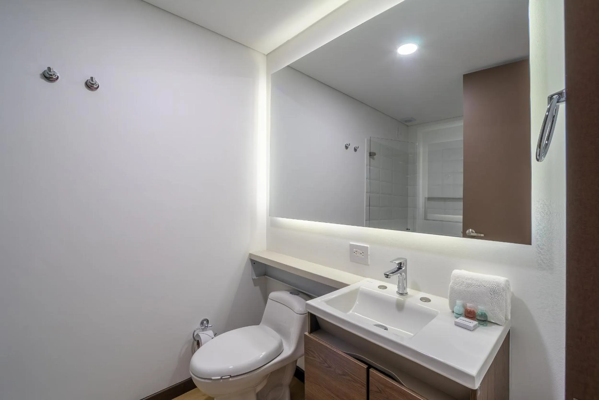 Bathroom in Beliving by Wynwood House