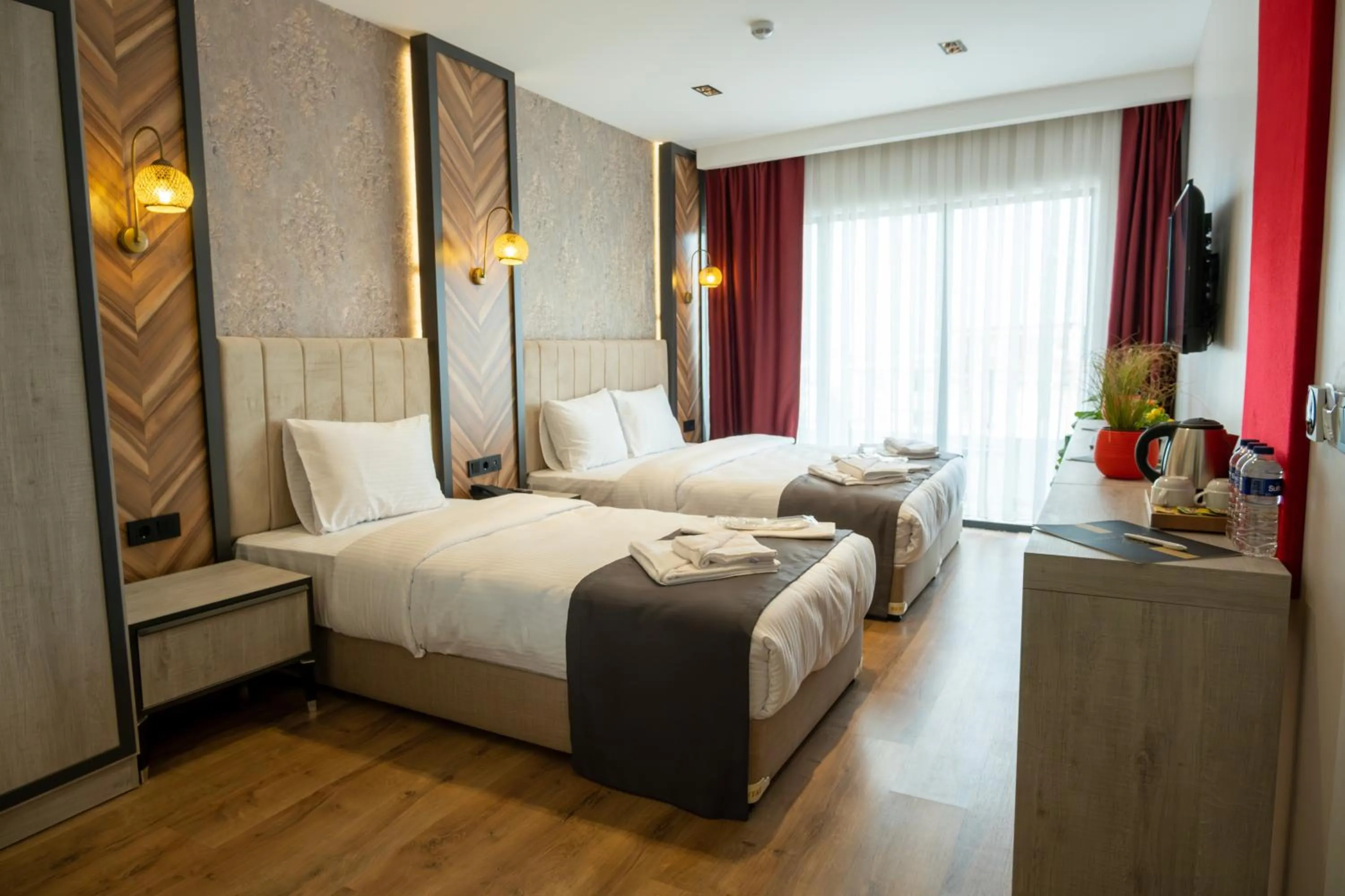 Bed in Linda Port Hotel