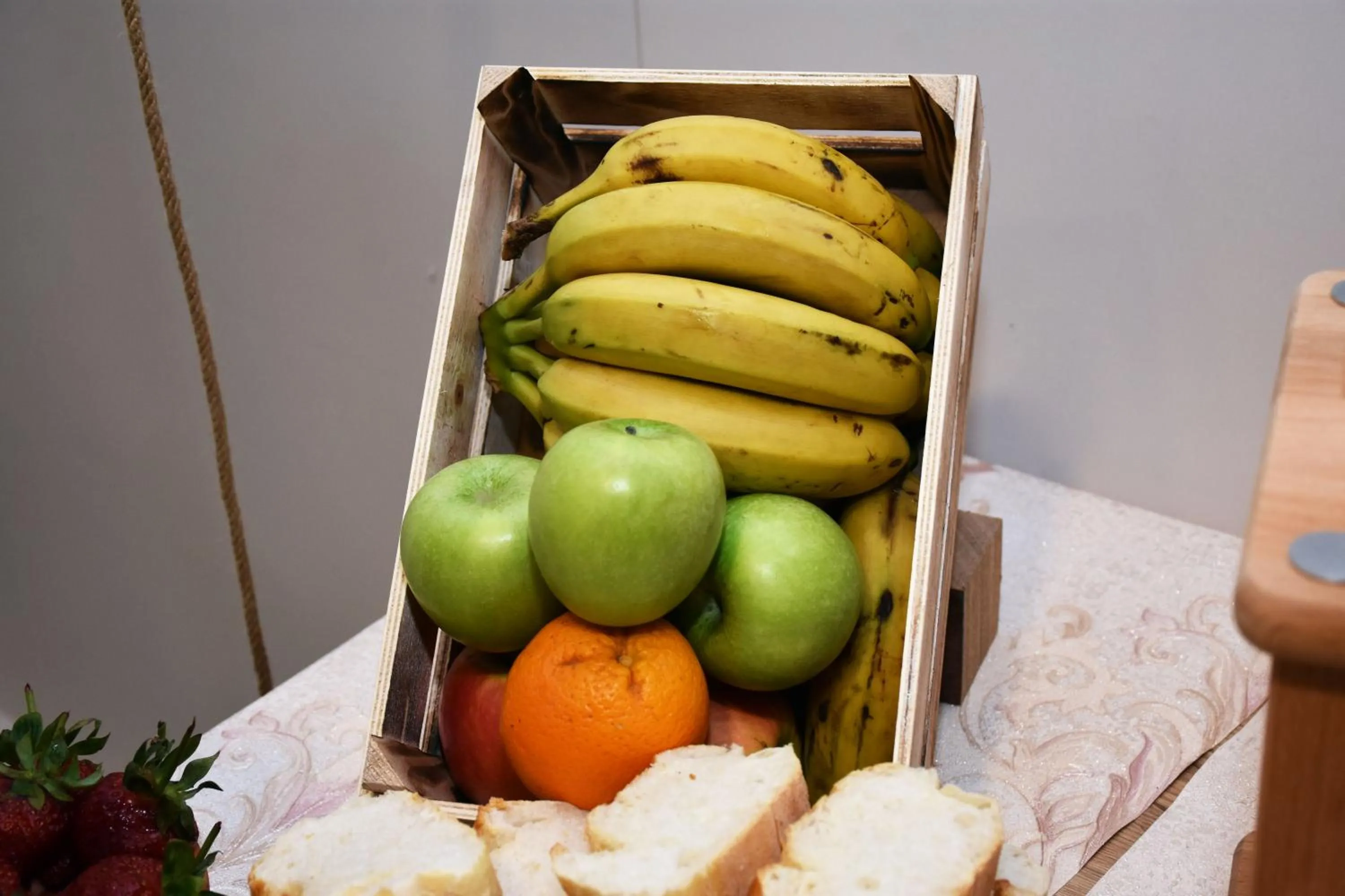 Food and drinks in Linda Port Hotel