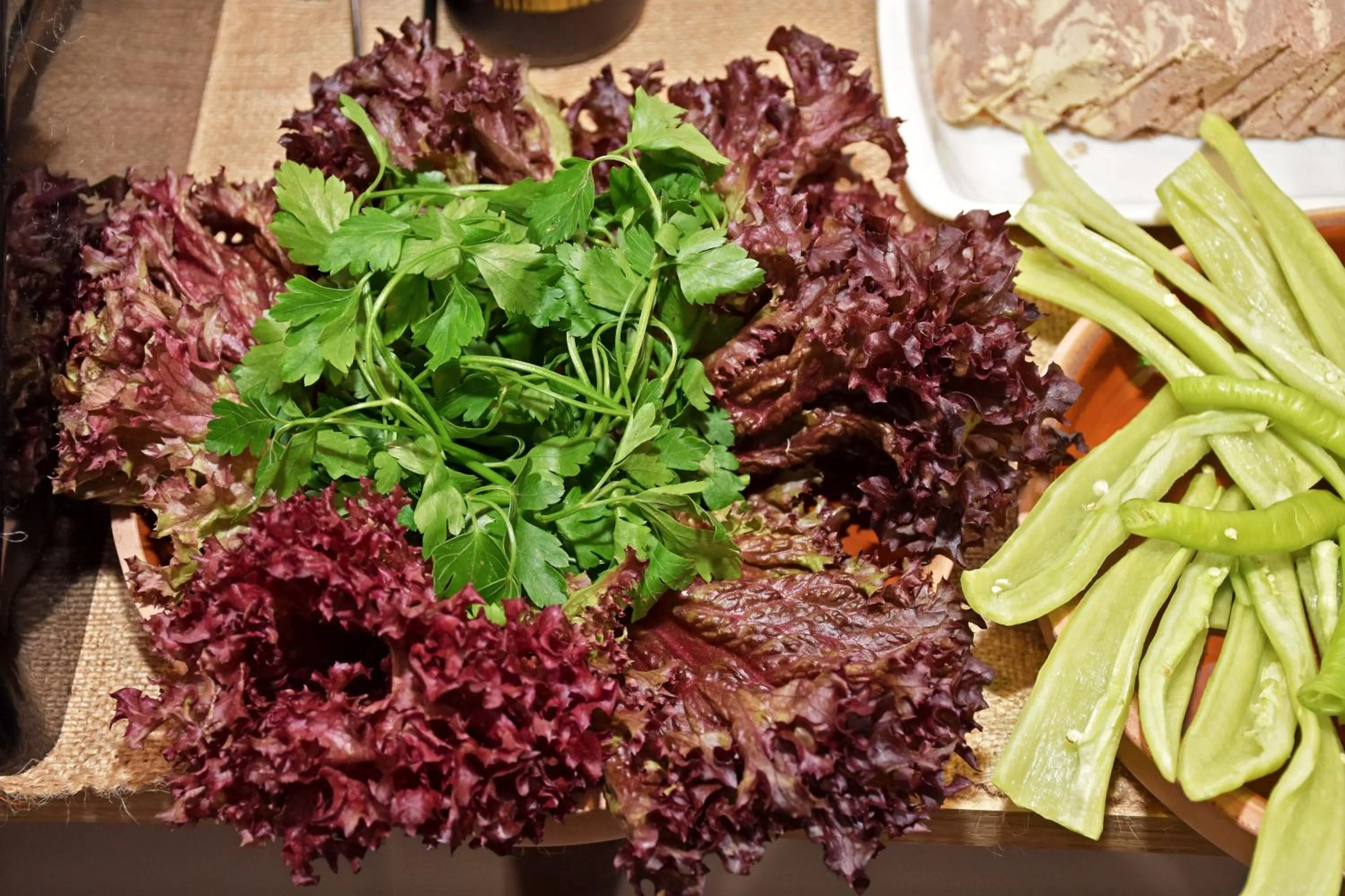 Food and drinks in Linda Port Hotel