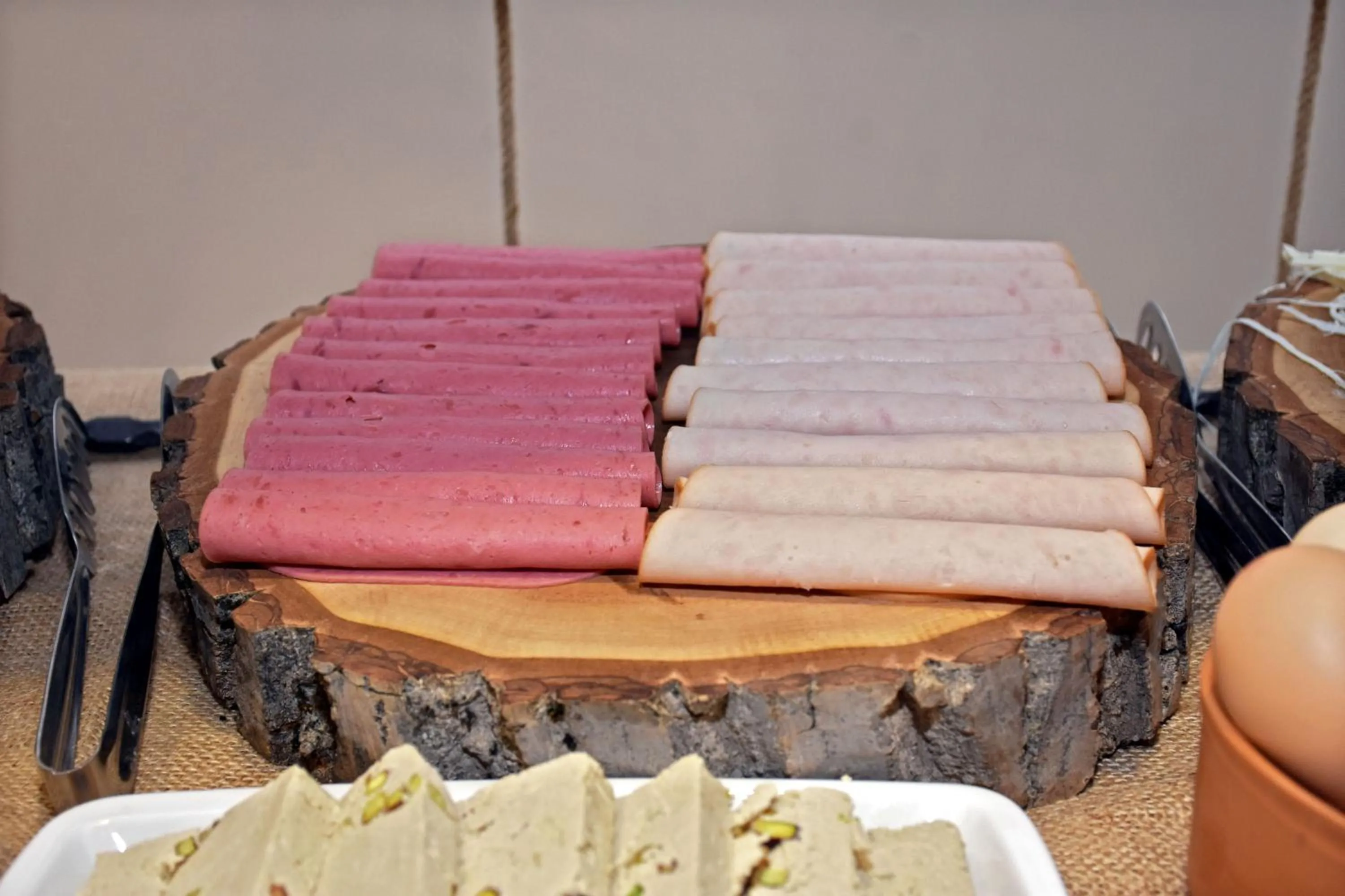 Food and drinks in Linda Port Hotel