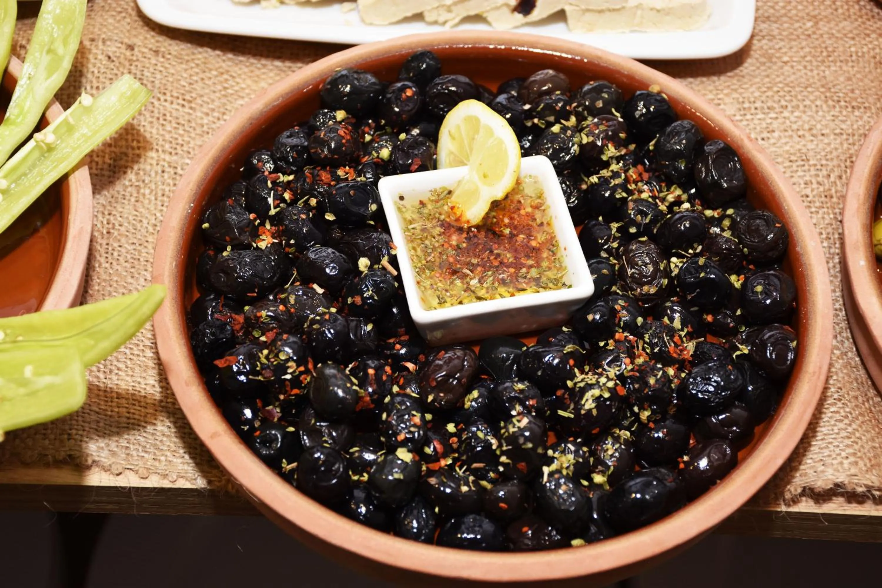 Food and drinks in Linda Port Hotel