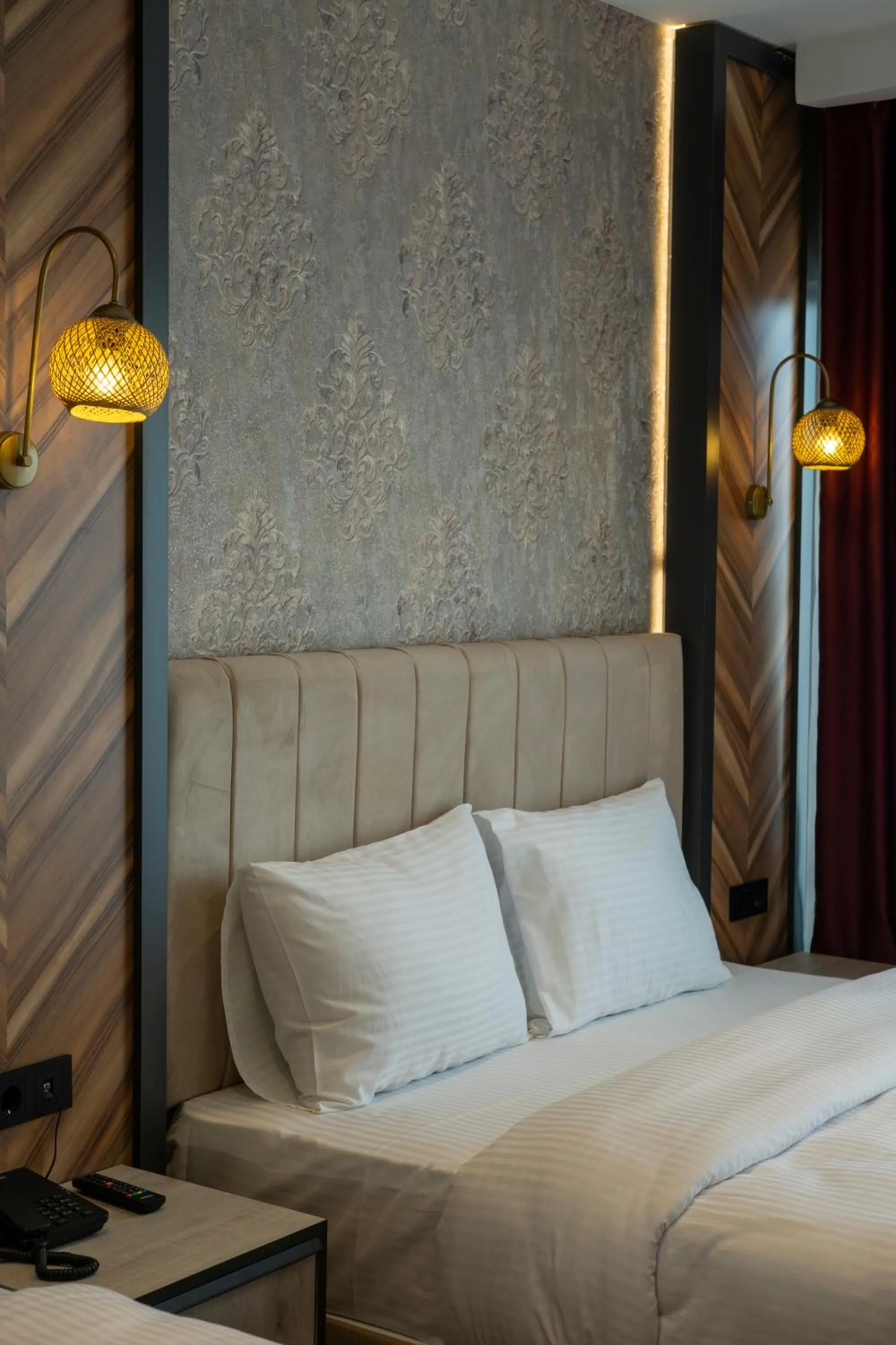 Bed in Linda Port Hotel