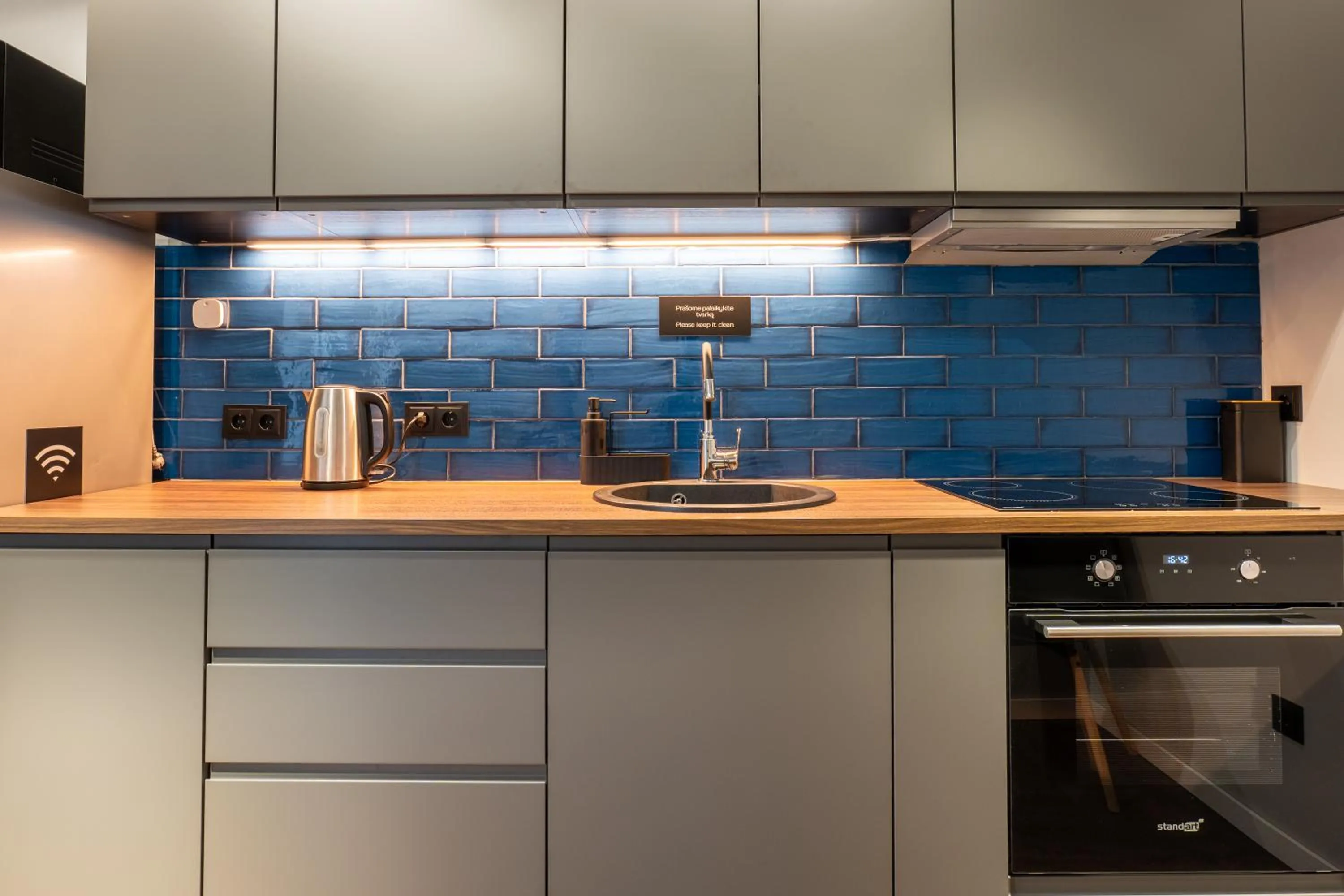 Kitchen or kitchenette in Luna Self Check-in Hotel Klaipeda