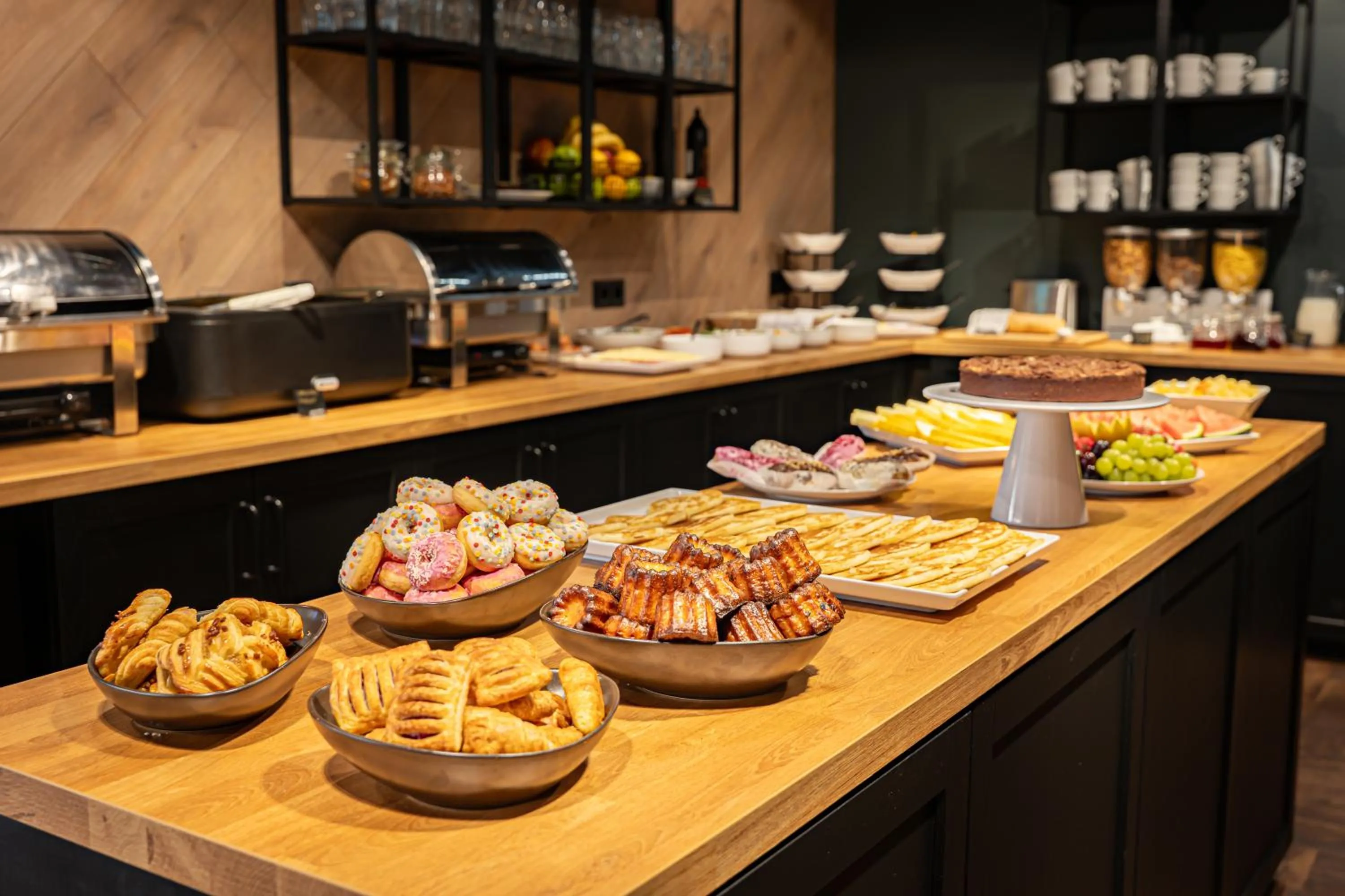 Breakfast in Luna Self Check-in Hotel Klaipeda