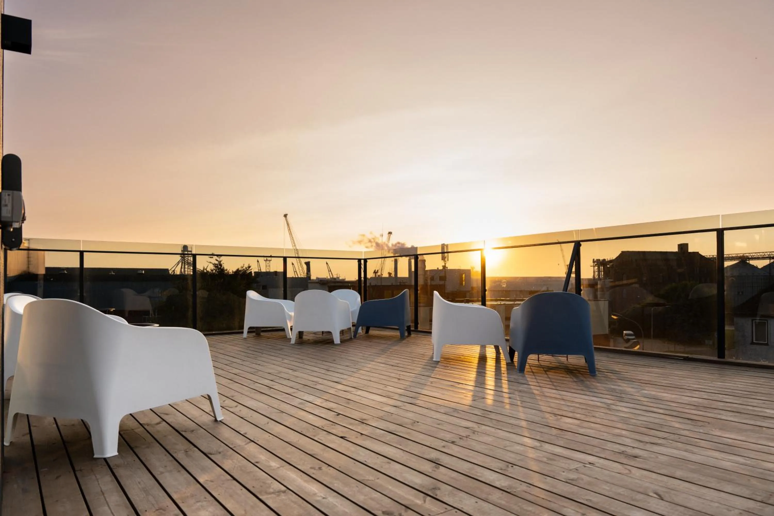 Patio in Luna Self Check-in Hotel Klaipeda