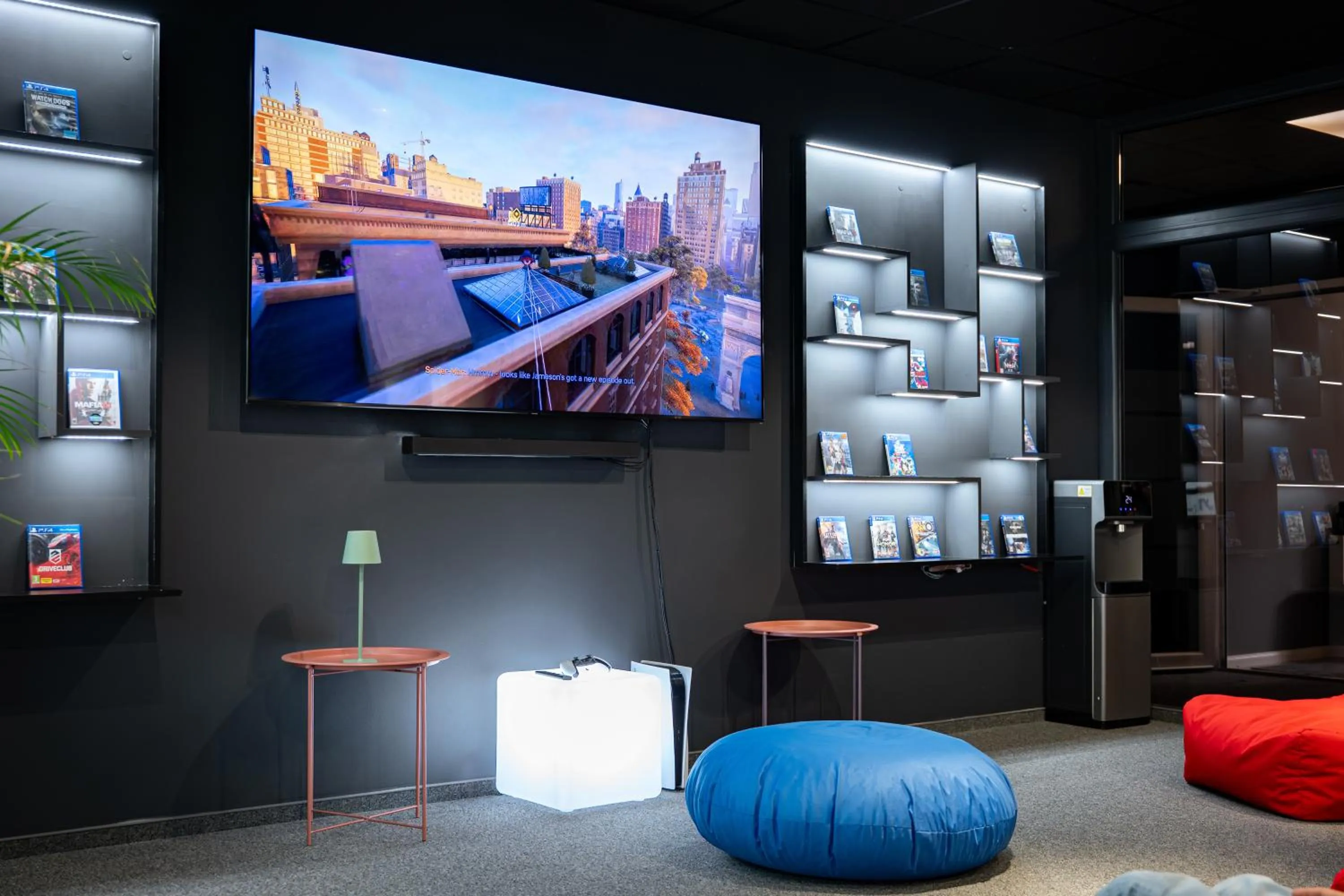 Game Room in Luna Self Check-in Hotel Klaipeda