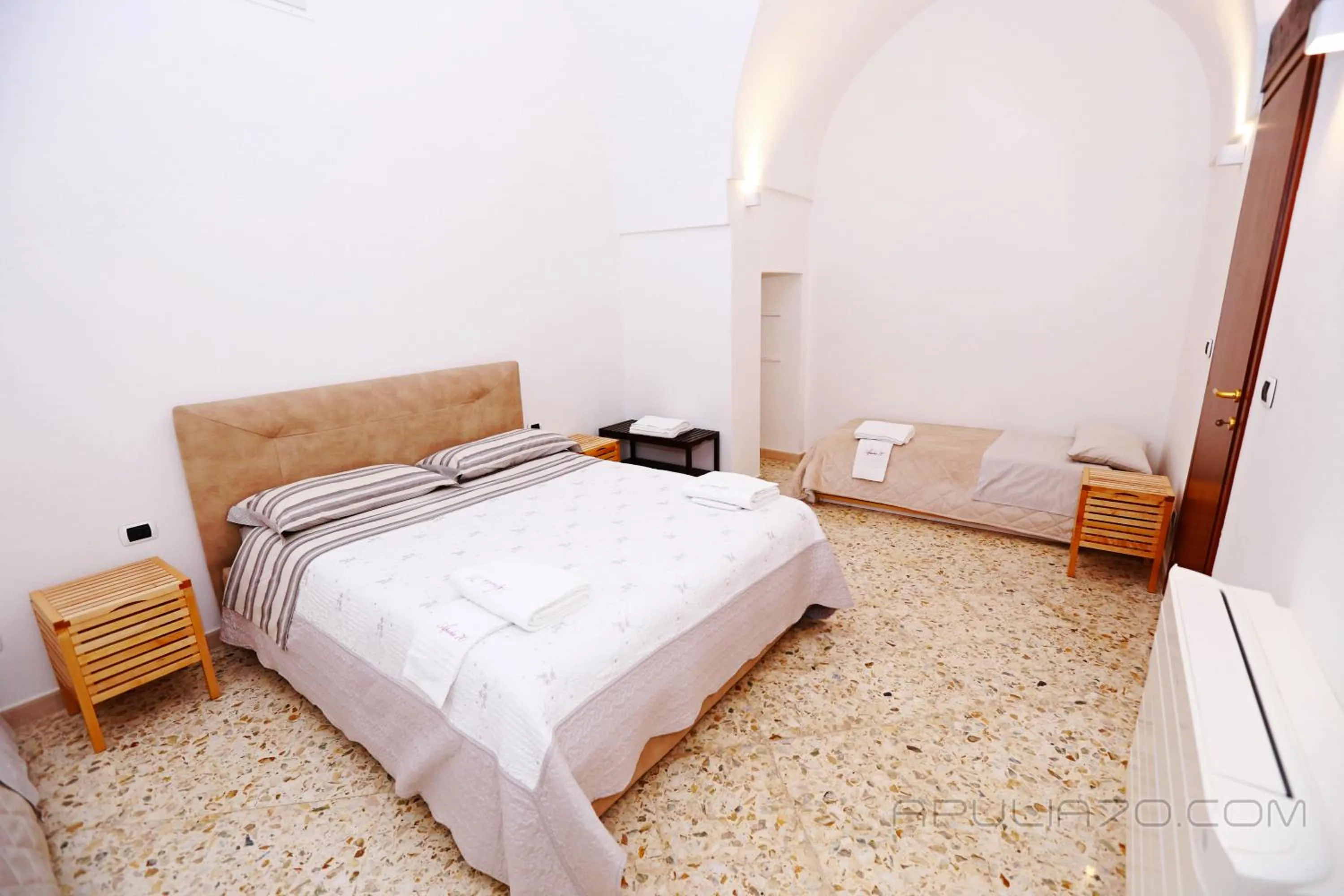 Photo of the whole room, Bed in Apulia 70 Holidays - Suites & Experiences