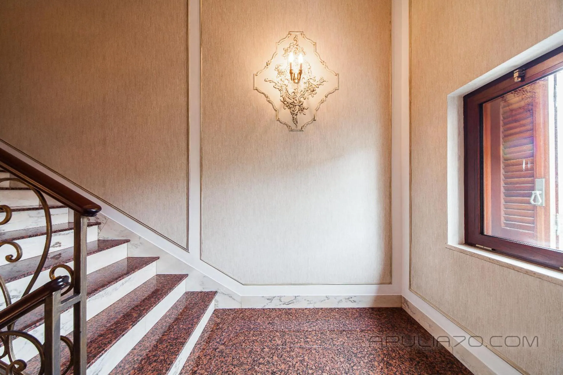 Decorative detail in Apulia 70 Holidays - Suites & Experiences