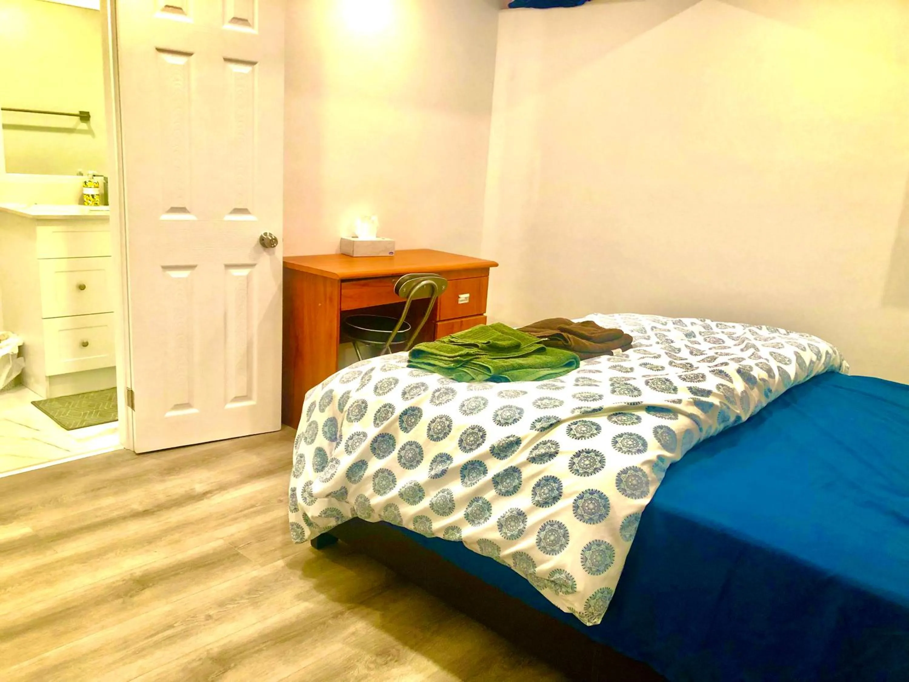 Bedroom, Bed in CozyHome