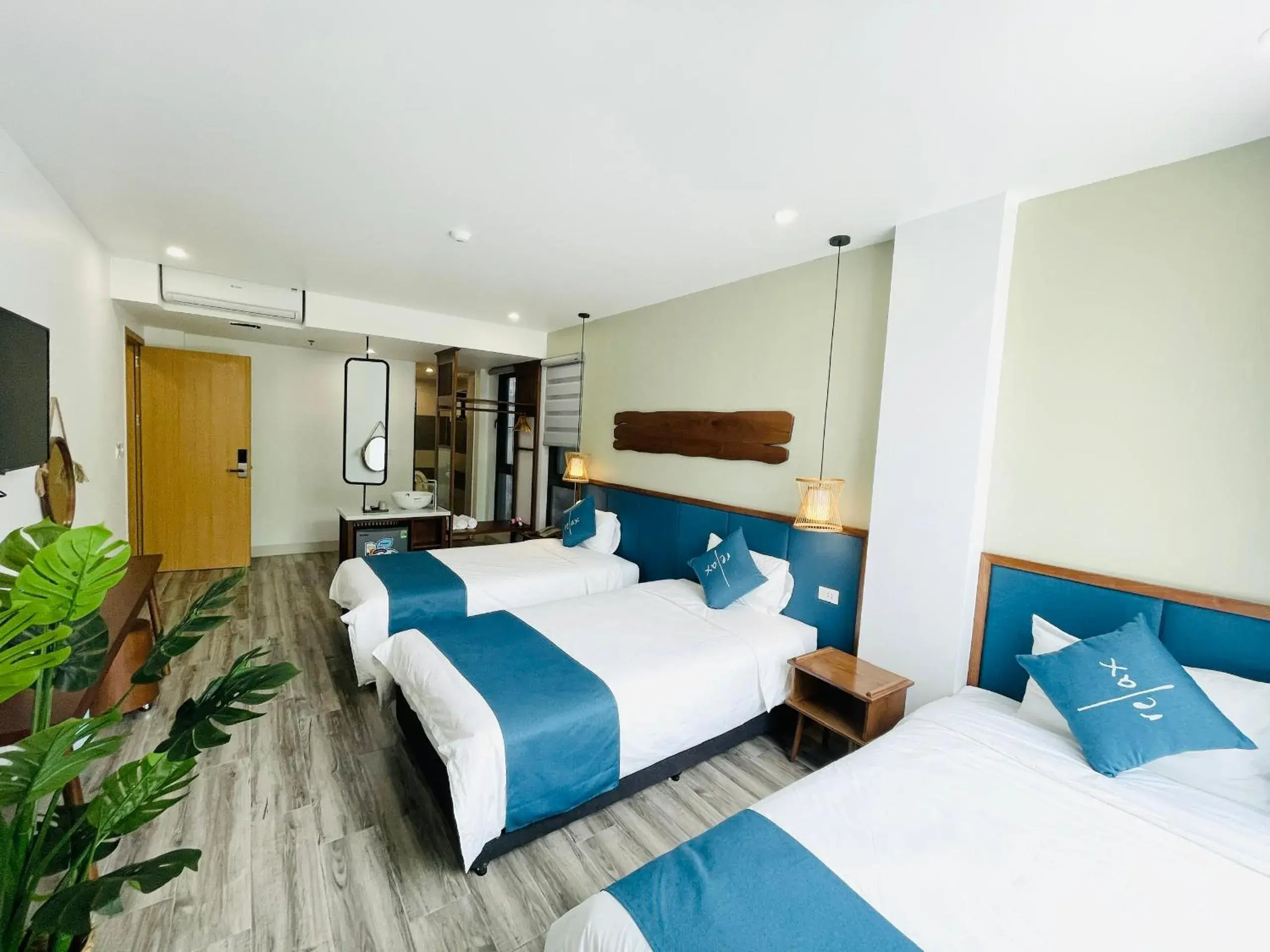 Deluxe Triple Room in The Light Hotel Deluxe Triple Room in The Light Hotel