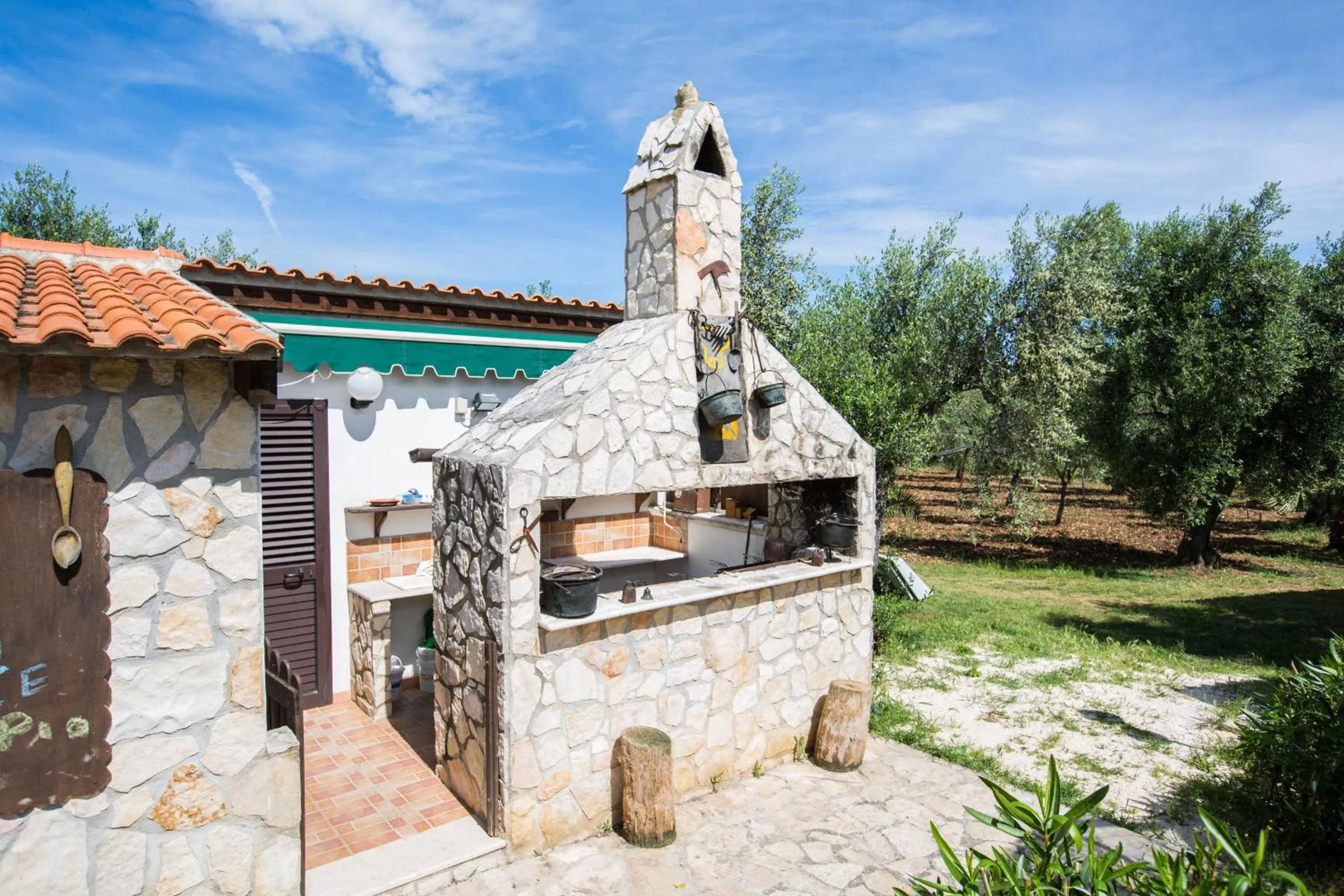 Restaurant/places to eat in Tenuta Padre Pio