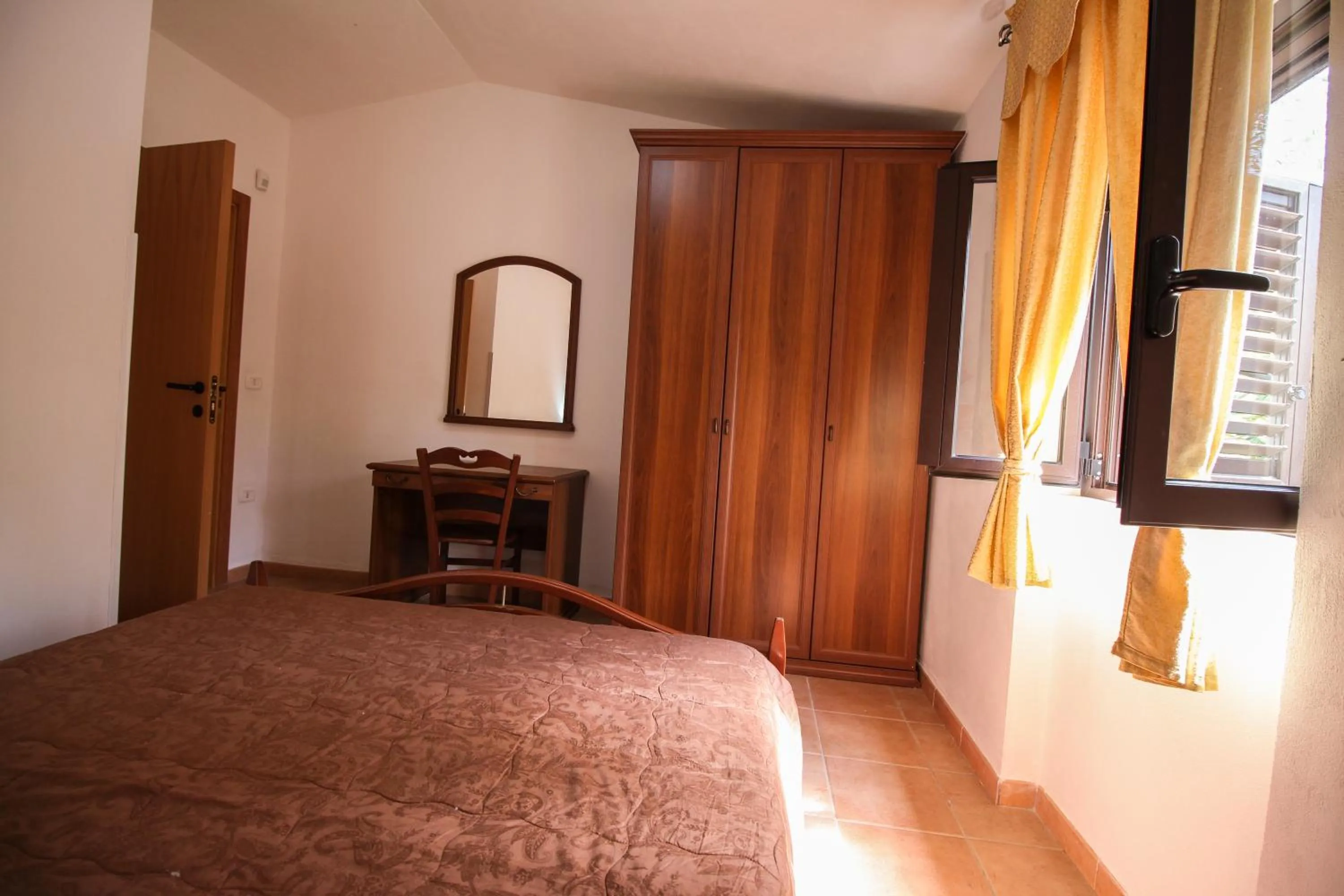 Bedroom, Bed in Tenuta Padre Pio