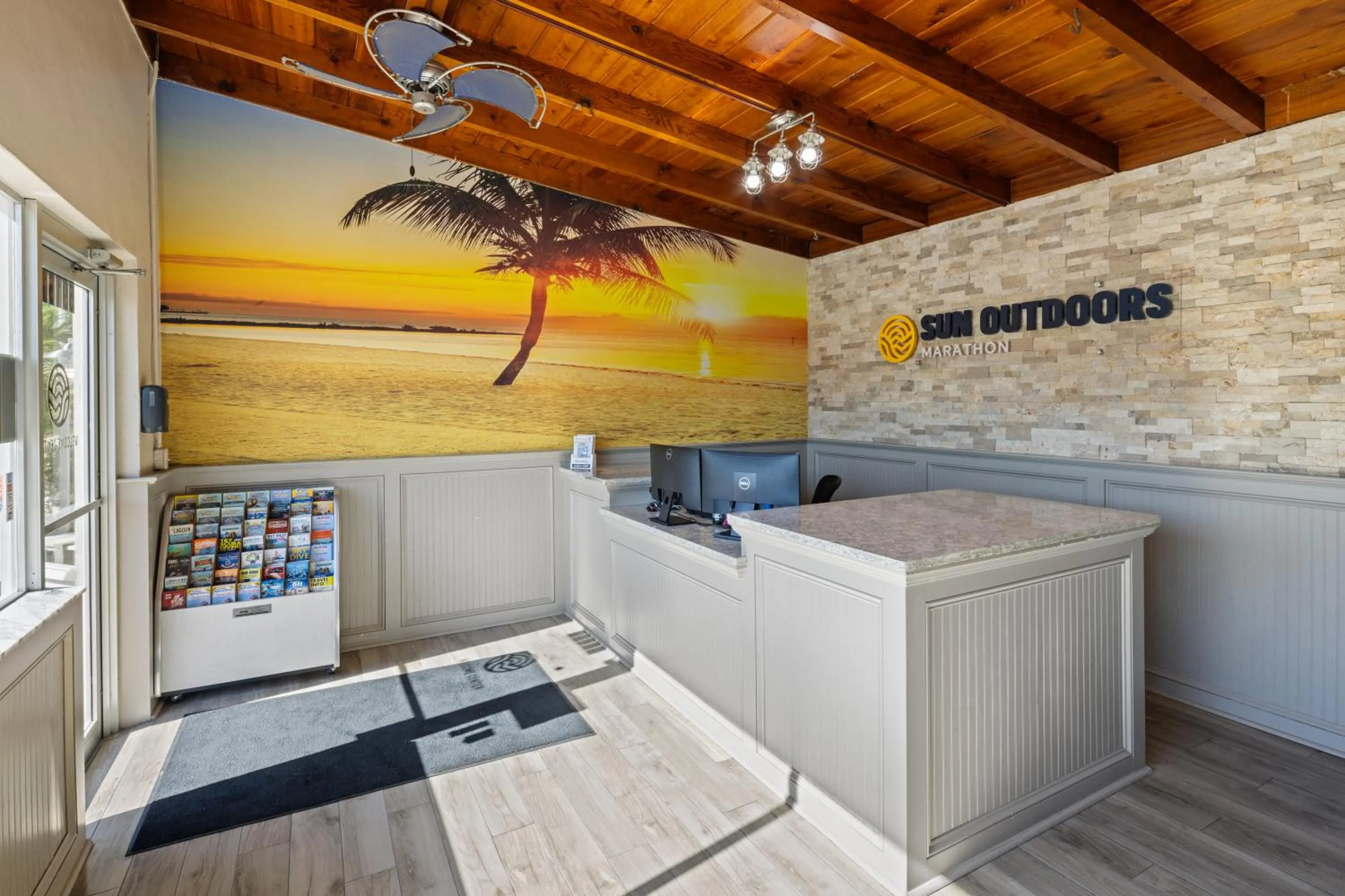Lobby or reception in Sun Outdoors Marathon