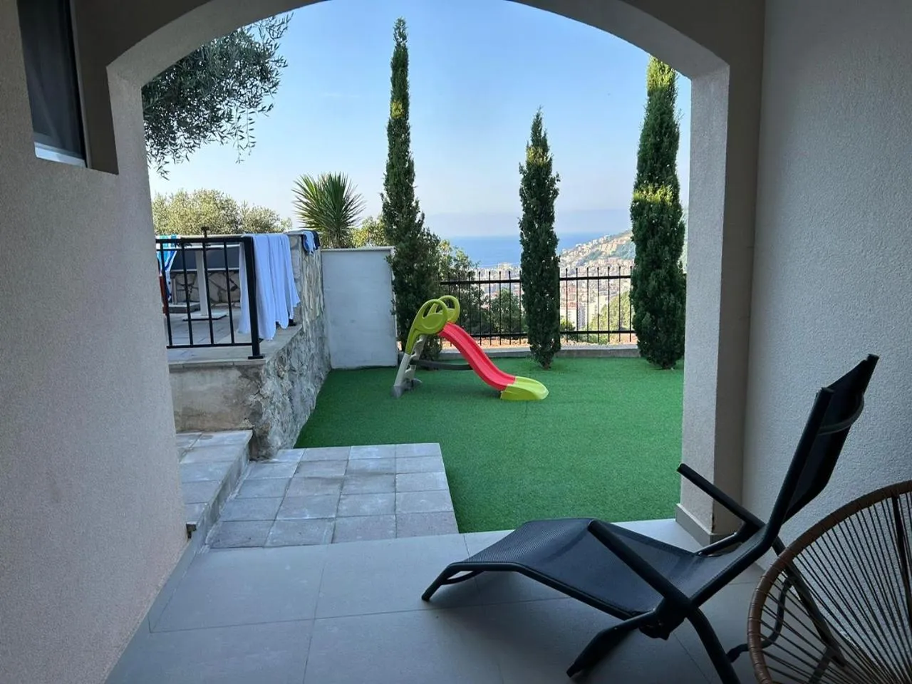 Garden in Hotel Reset