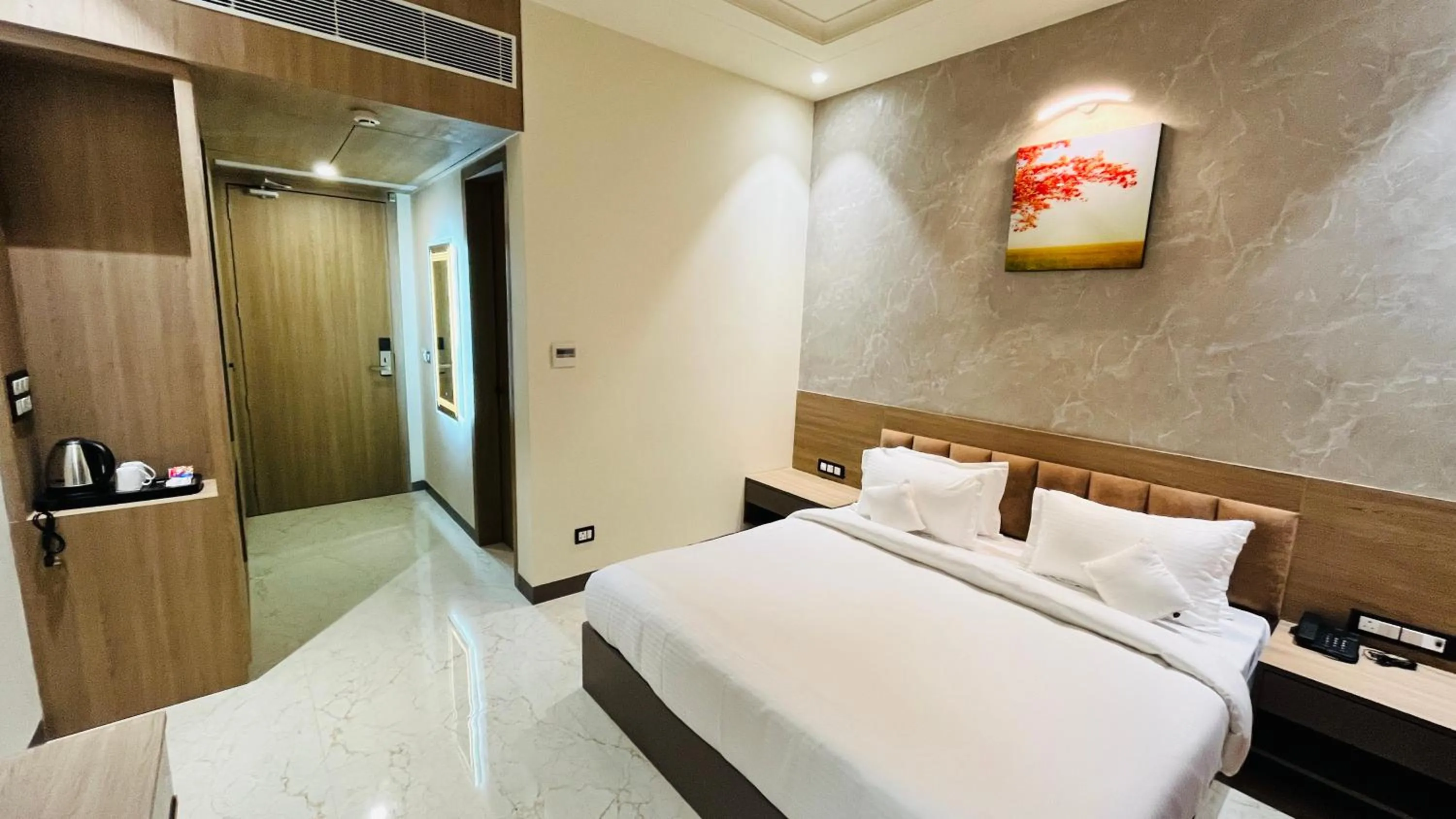 Bed in Hotel Aryavilas-A Luxury Boutique Hotel