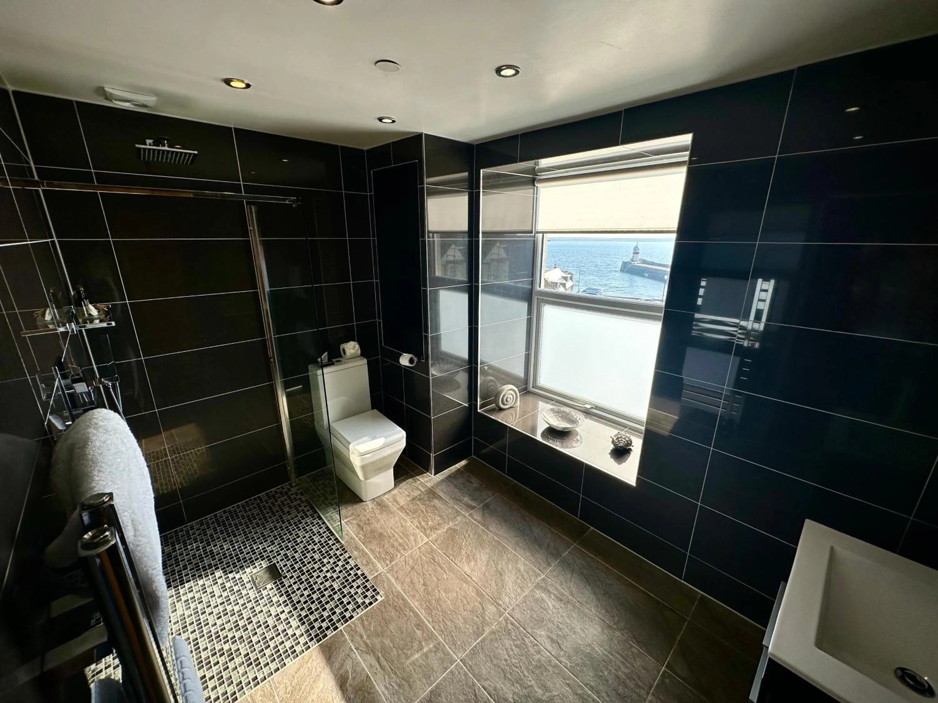 Halvard Apartments at Castletown