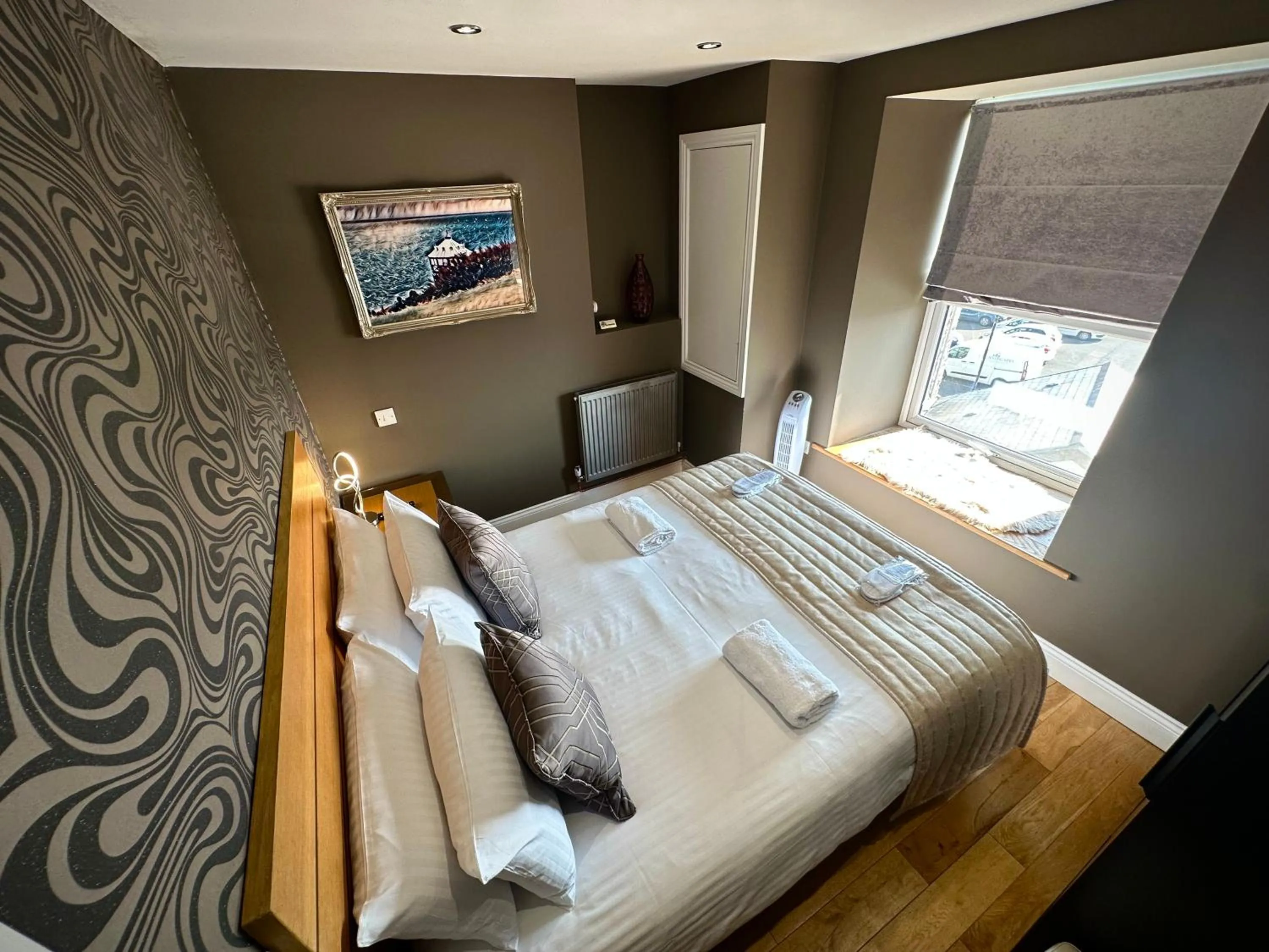 Bed in Halvard Apartments at Castletown