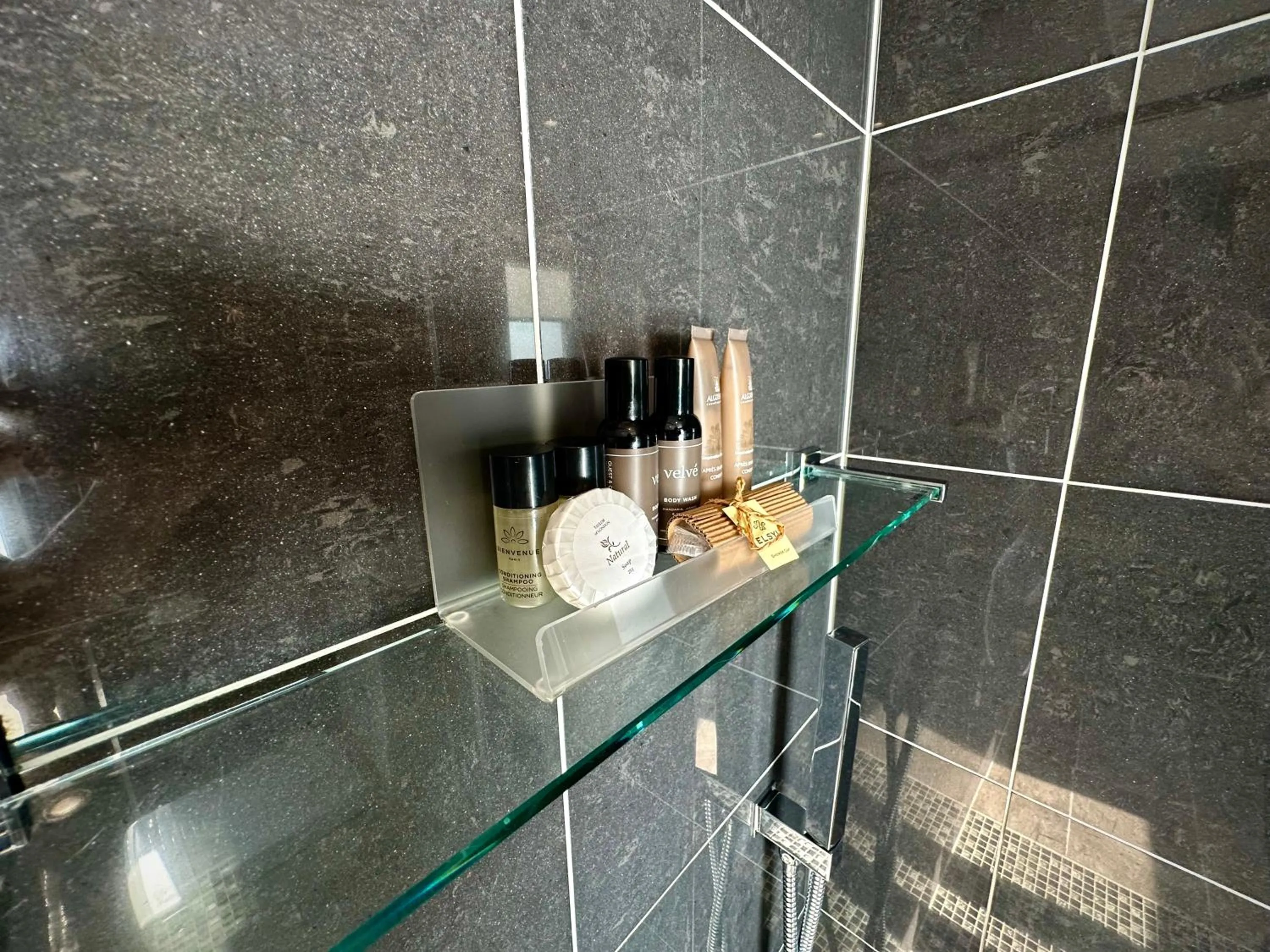 Halvard Apartments at Castletown