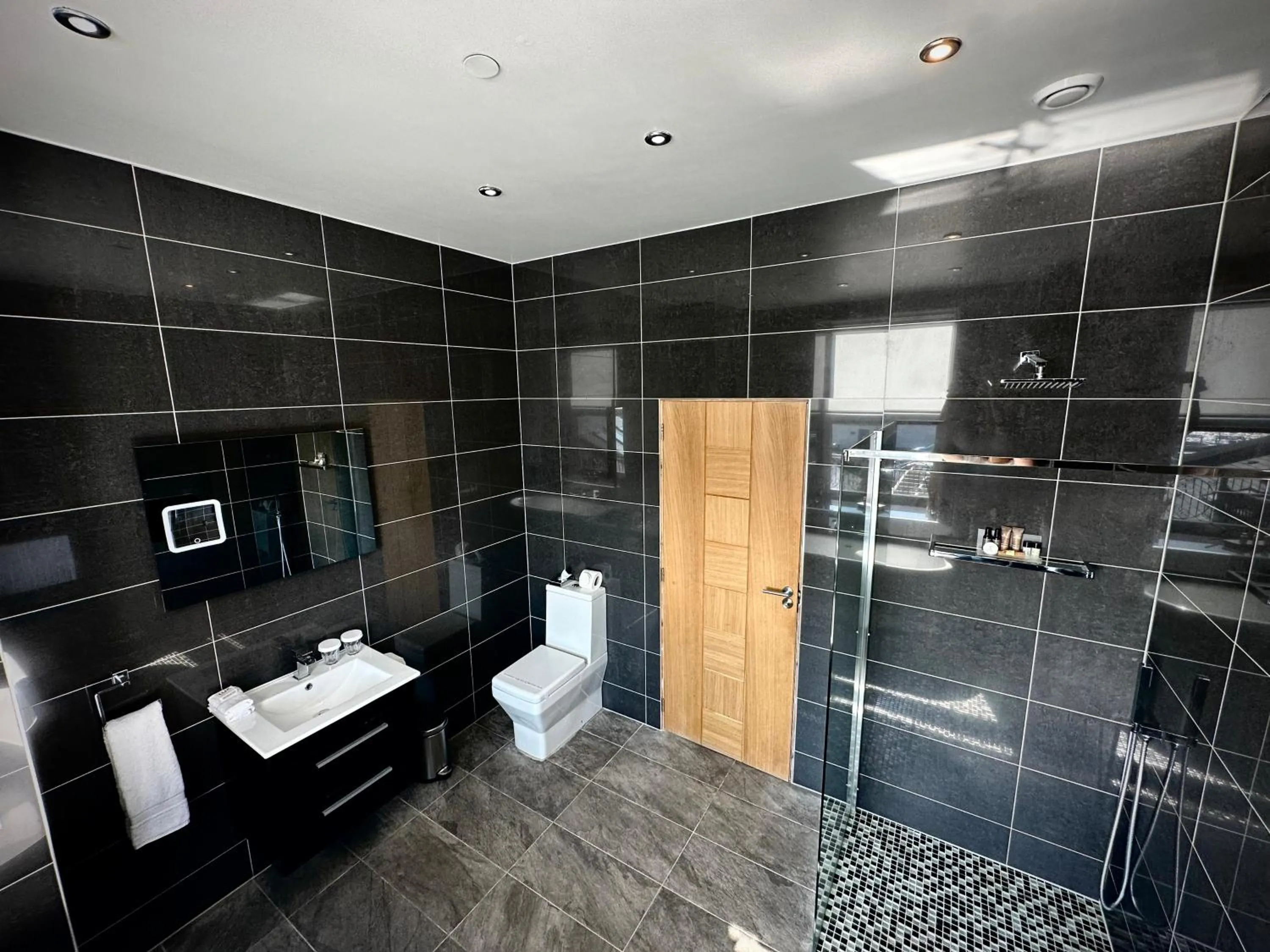 Halvard Apartments at Castletown