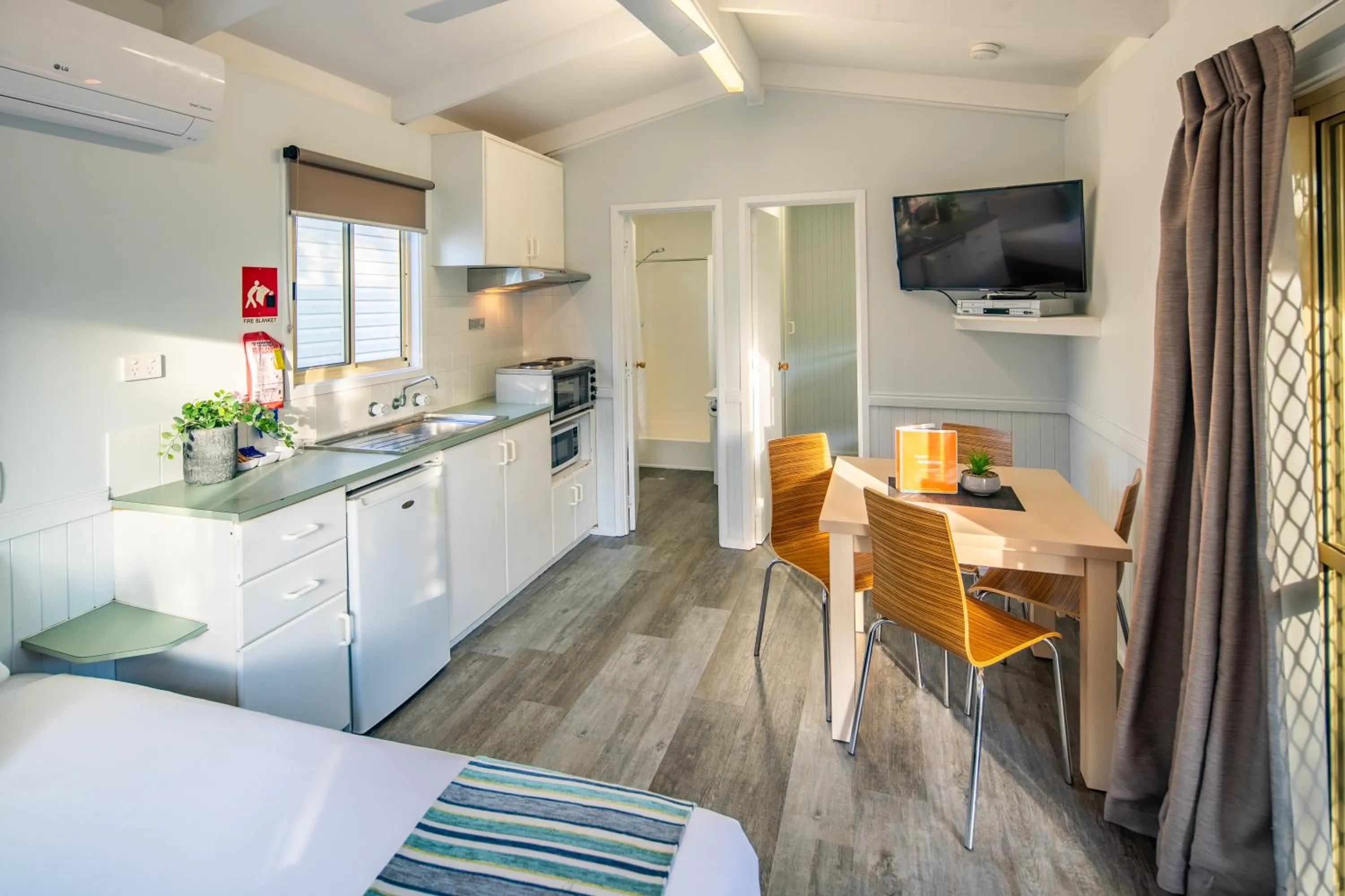 Kitchen or kitchenette in Ingenia Holidays One Mile Beach