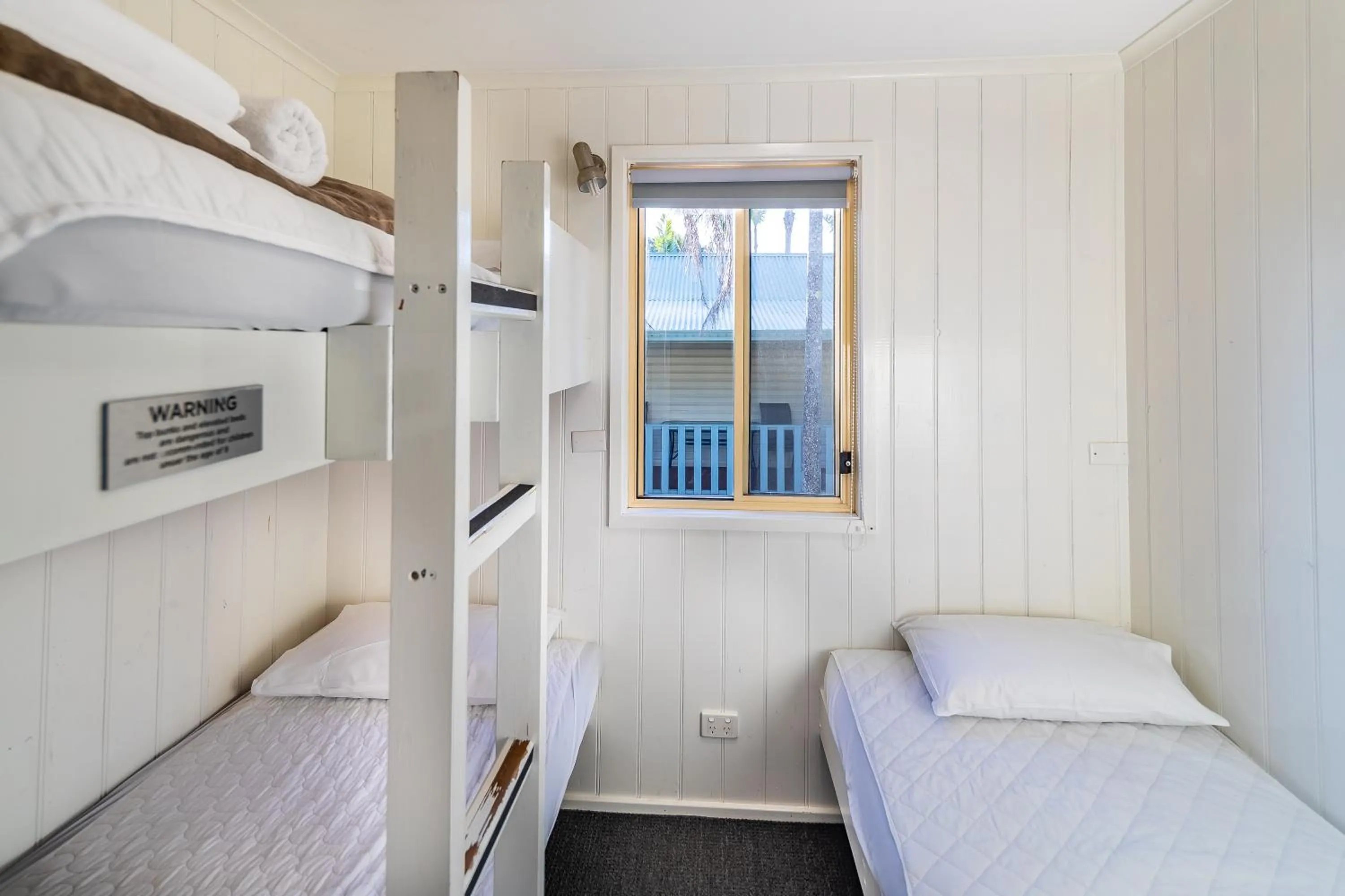 bunk bed, Bed in Ingenia Holidays One Mile Beach