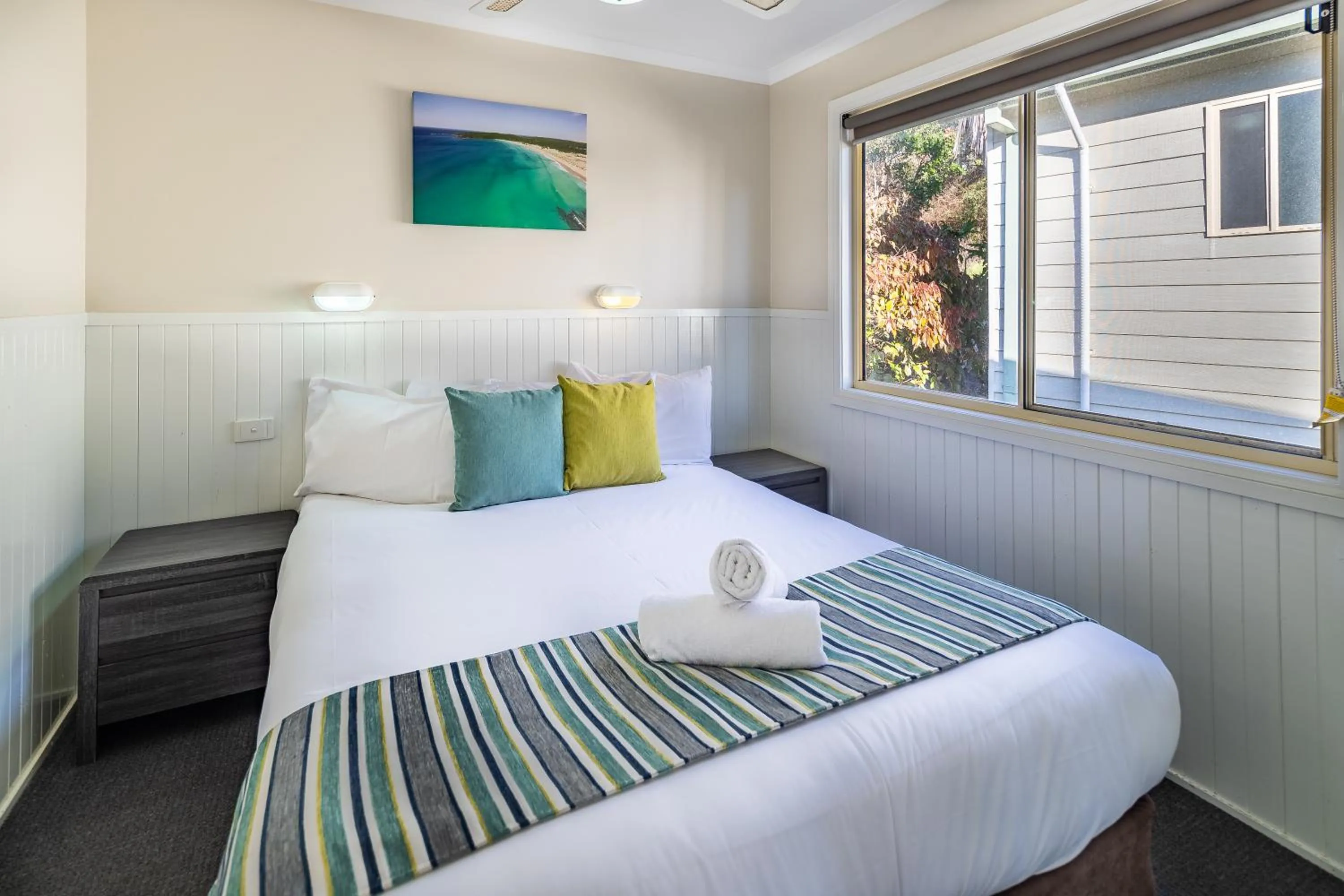 Photo of the whole room, Bed in Ingenia Holidays One Mile Beach