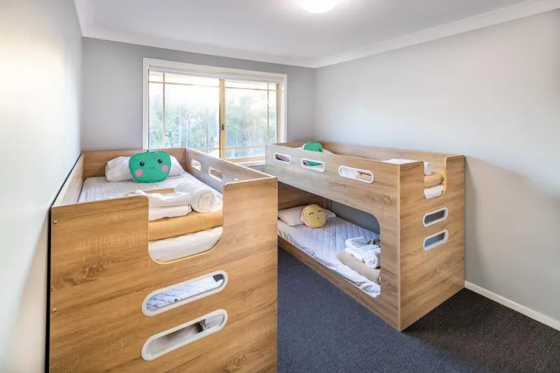 bunk bed, Bed in Ingenia Holidays One Mile Beach