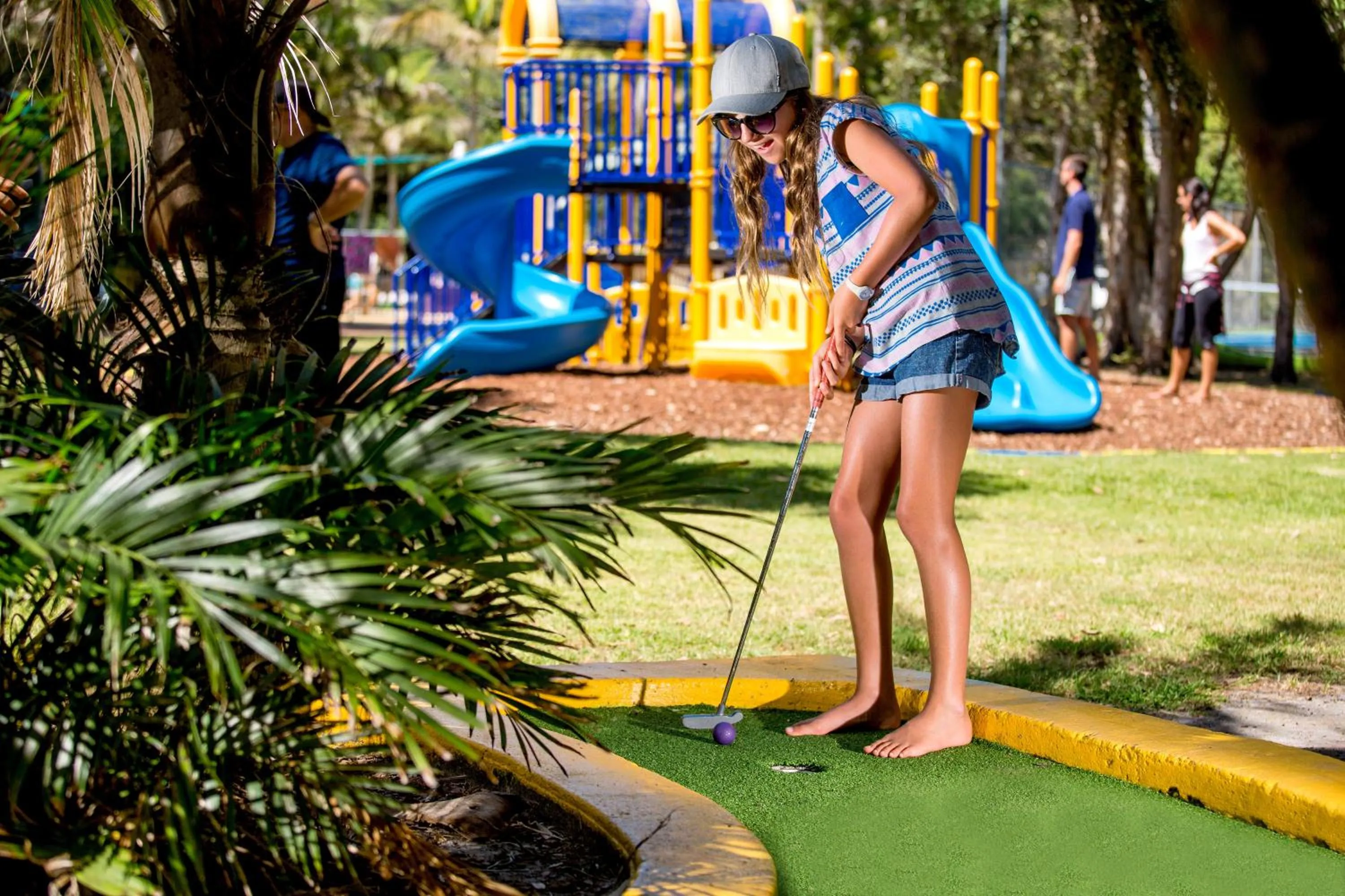 Minigolf in Ingenia Holidays One Mile Beach