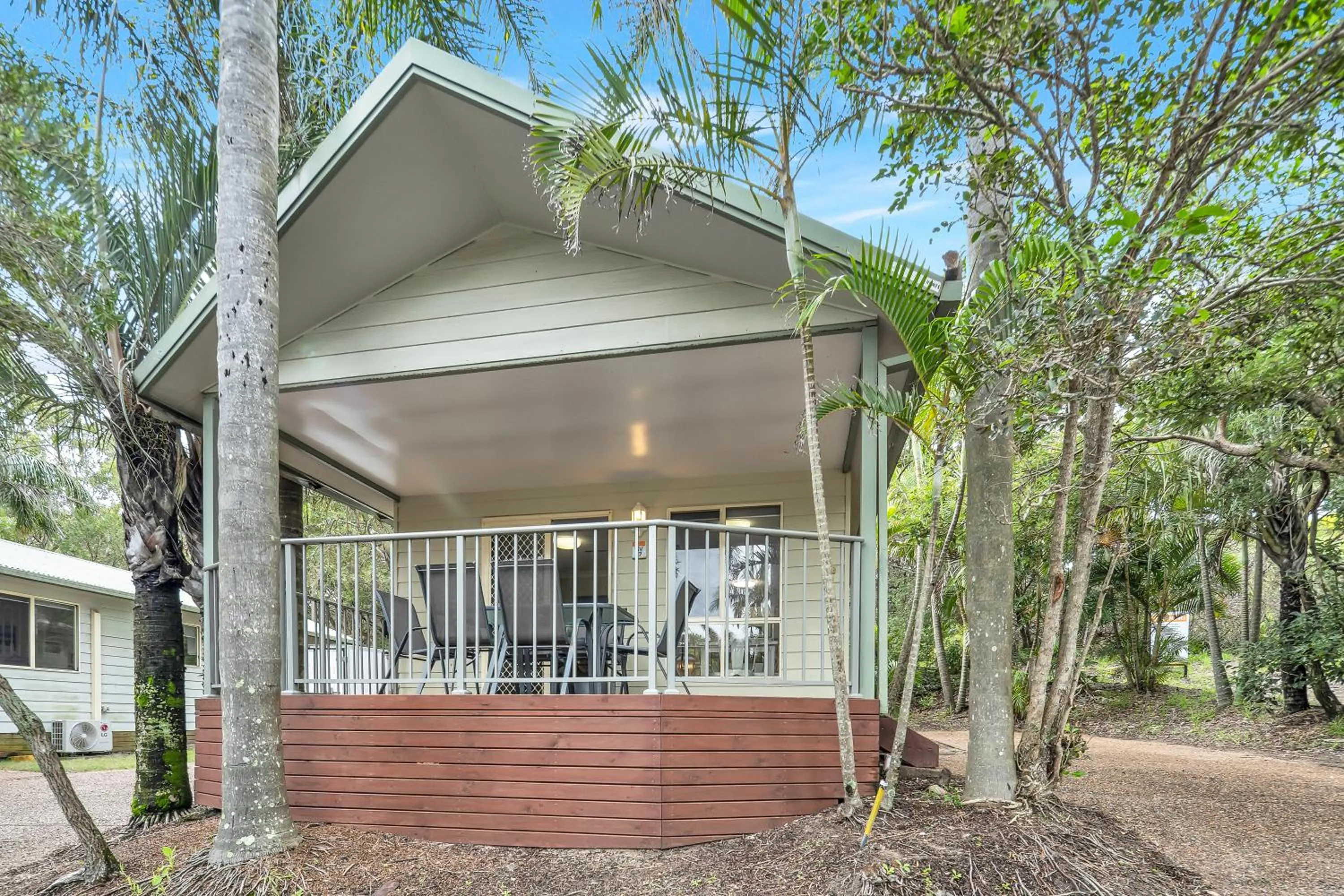 Facade/entrance in Ingenia Holidays One Mile Beach