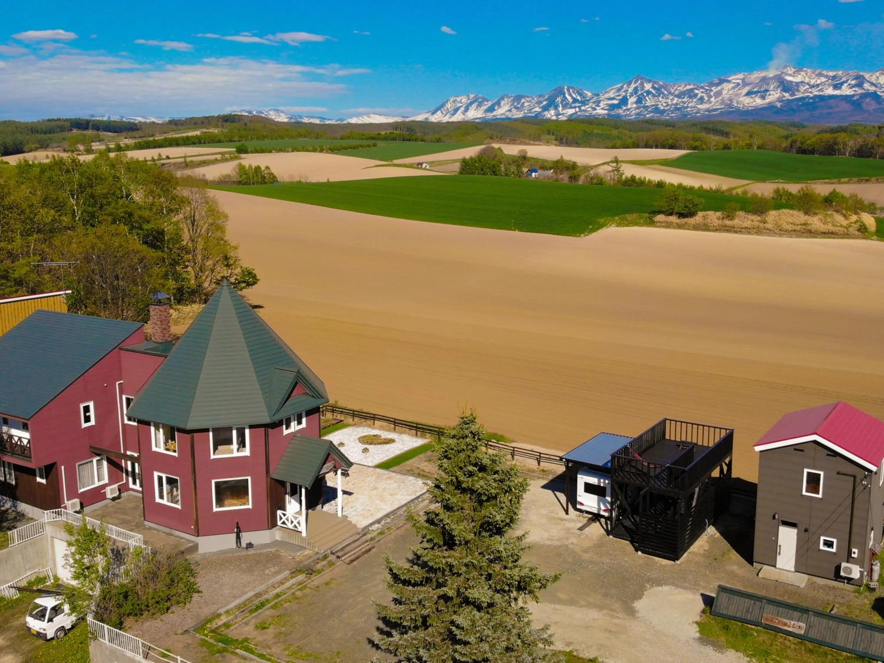 Facade/entrance in Pension Landscape Furano