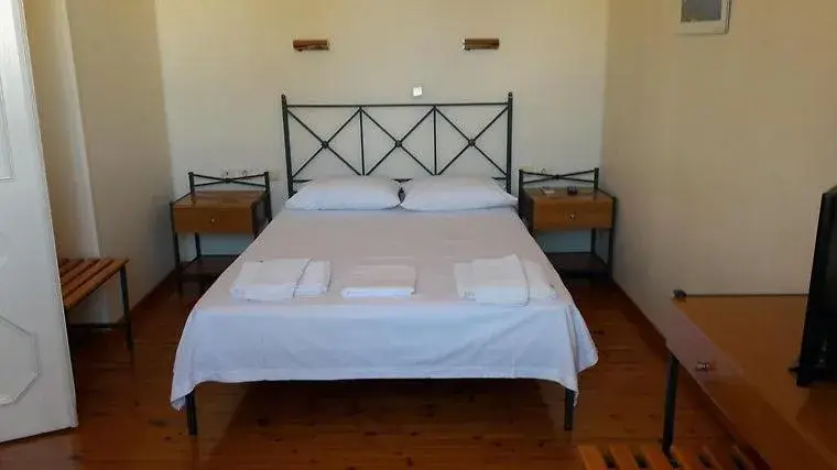 Studio with Balcony in Hotel Patrai Studio with Balcony in Hotel Patrai