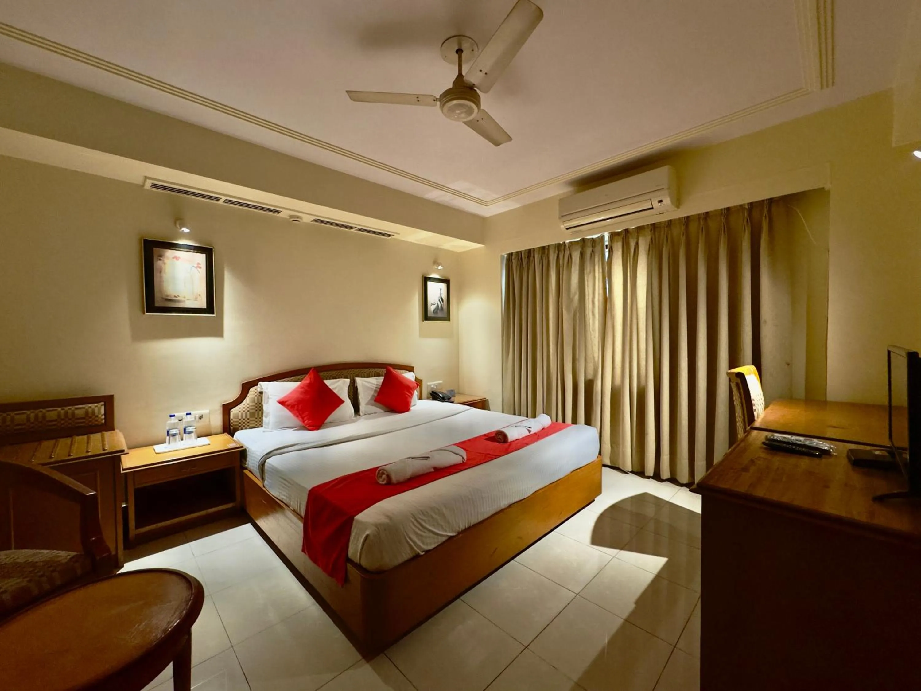 Photo of the whole room, Bed in KANCHAN DEEP