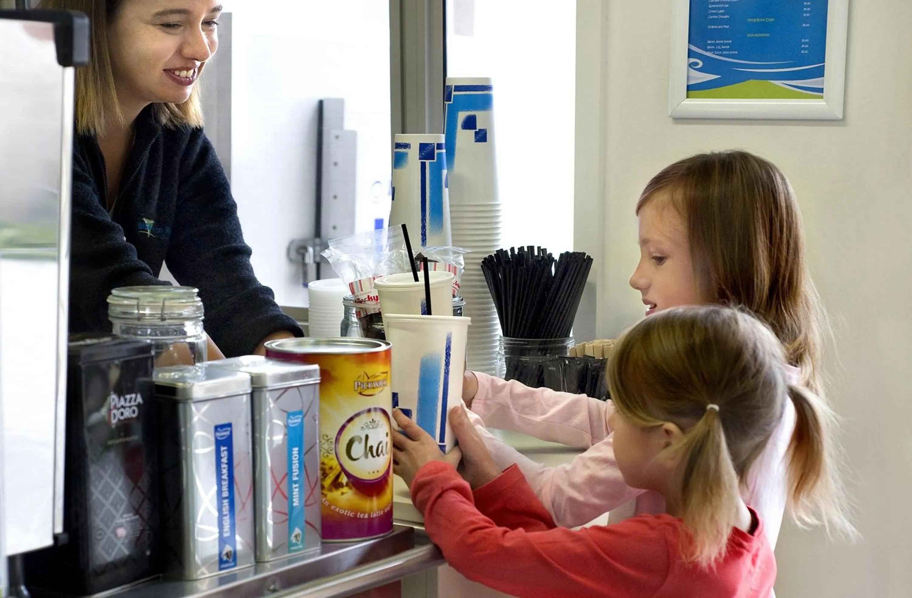 On-site shops in BIG4 Ingenia Holidays Queenscliff Beacon