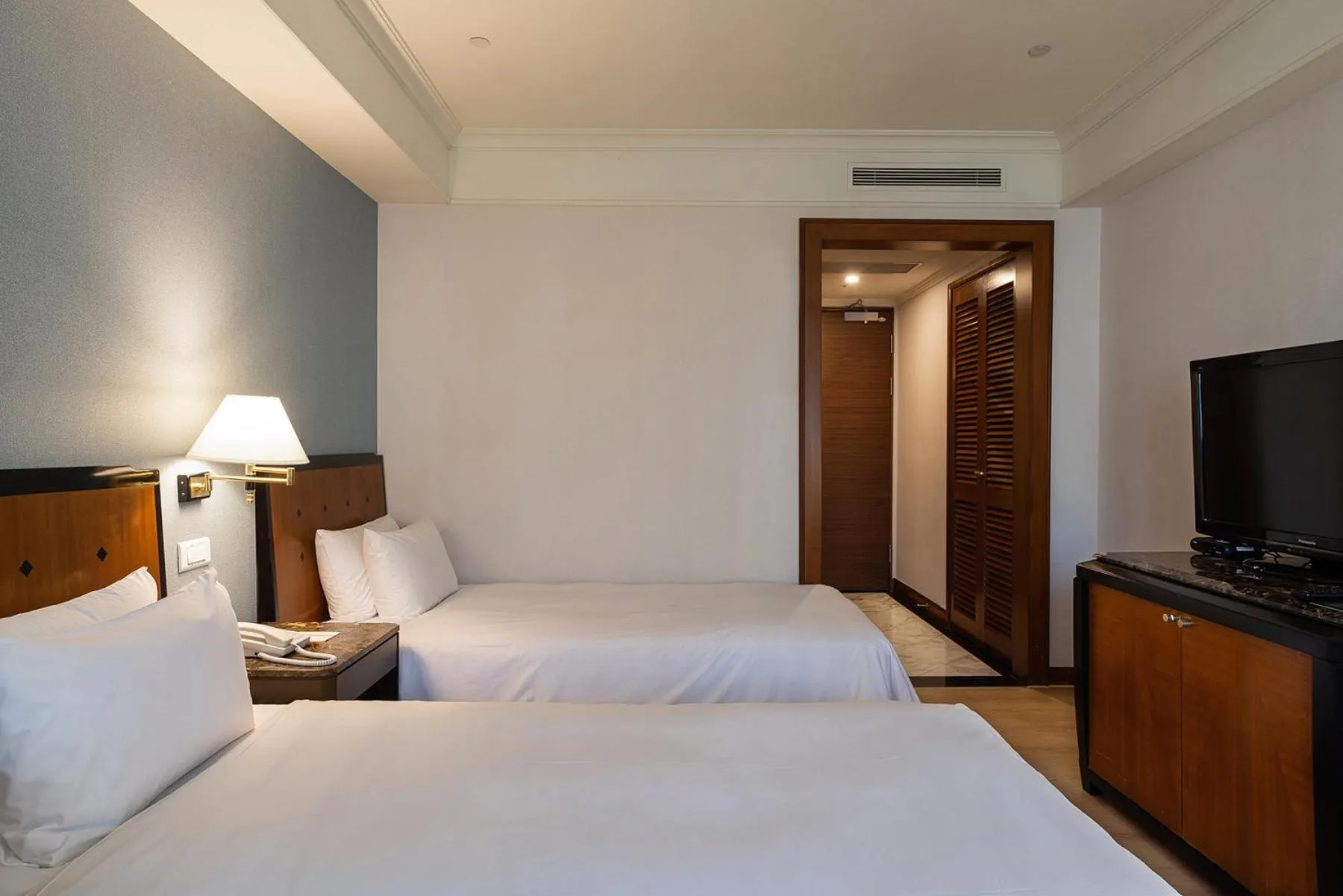 Bed in Hotel National