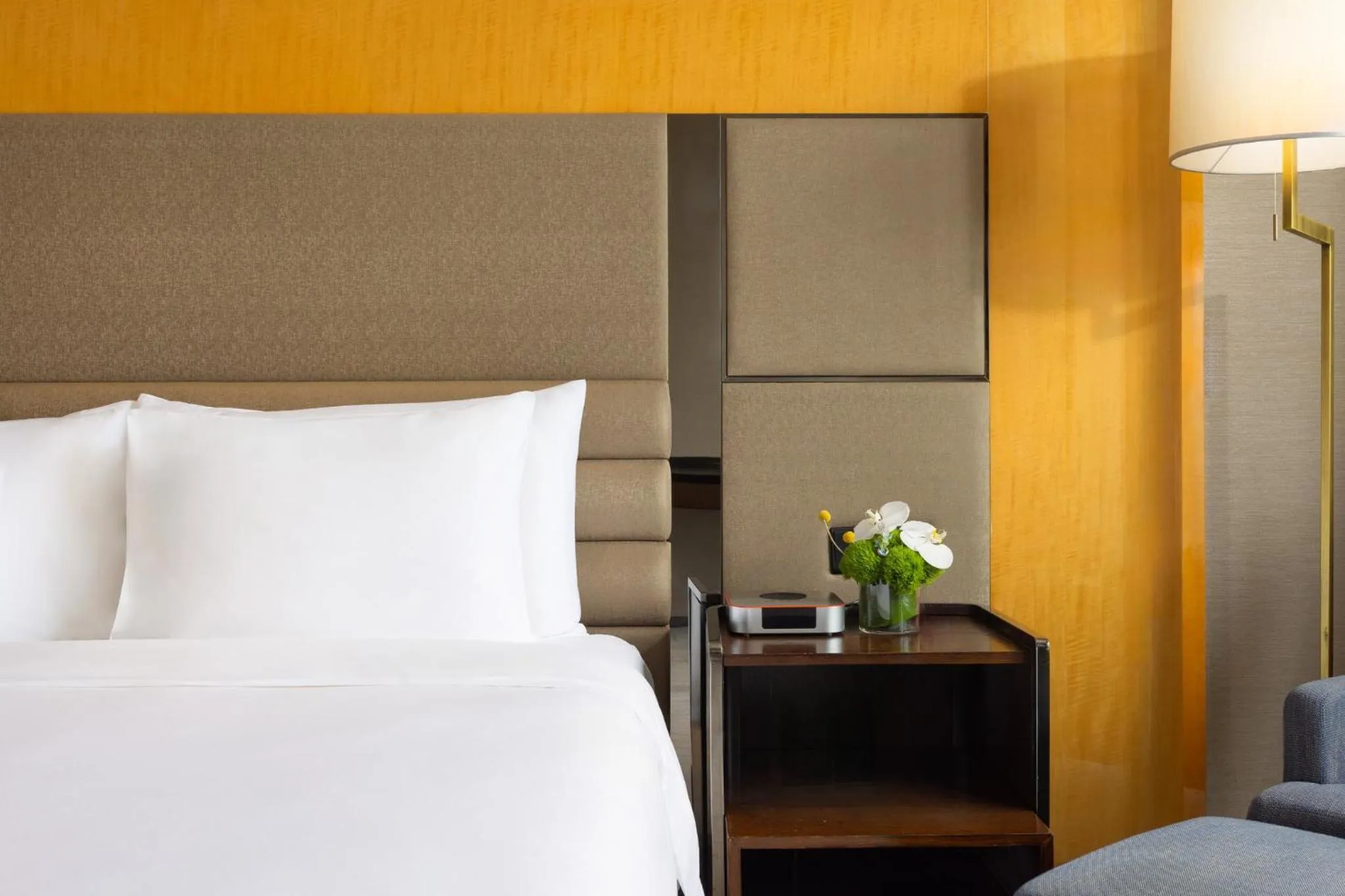 Photo of the whole room, Bed in Crowne Plaza Beijing Lido by IHG