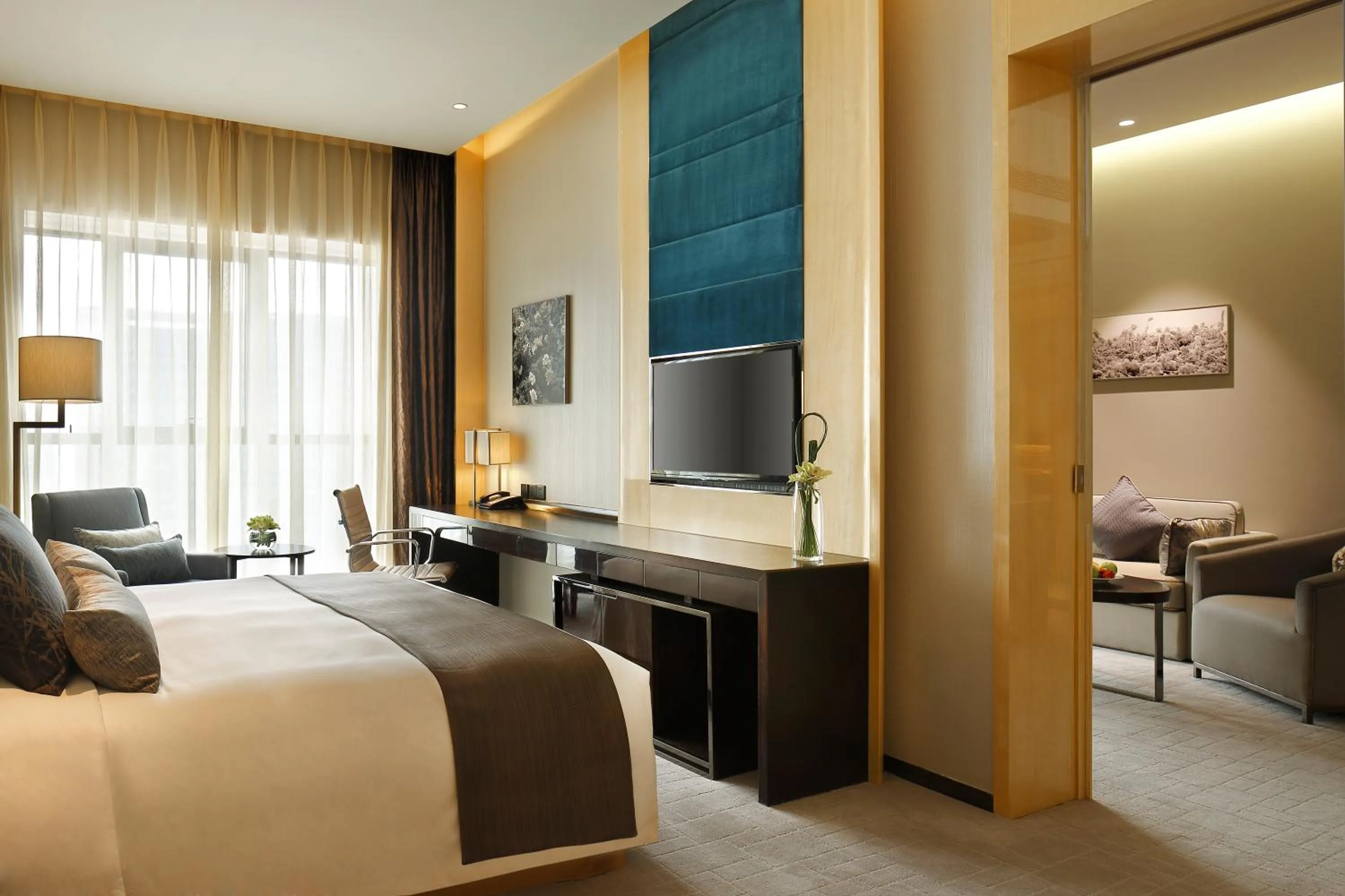 Photo of the whole room, Bed in Crowne Plaza Beijing Lido by IHG