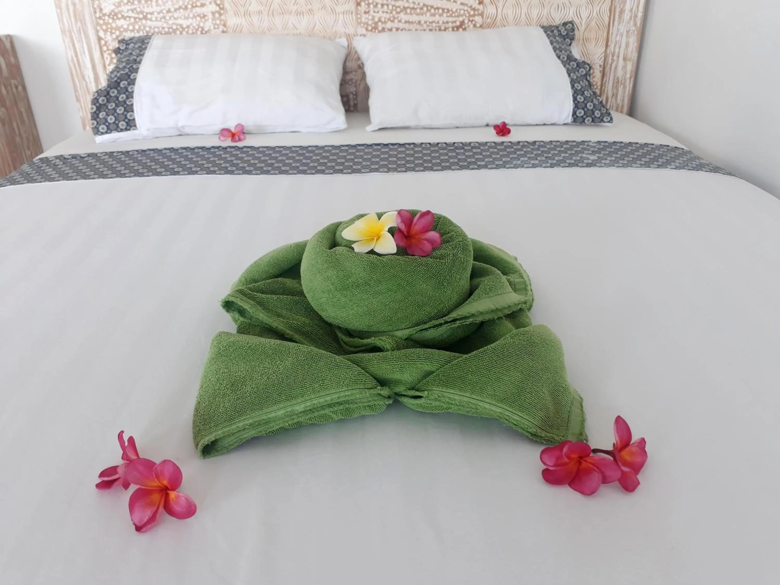 Bed in Galang Kangin Bungalows