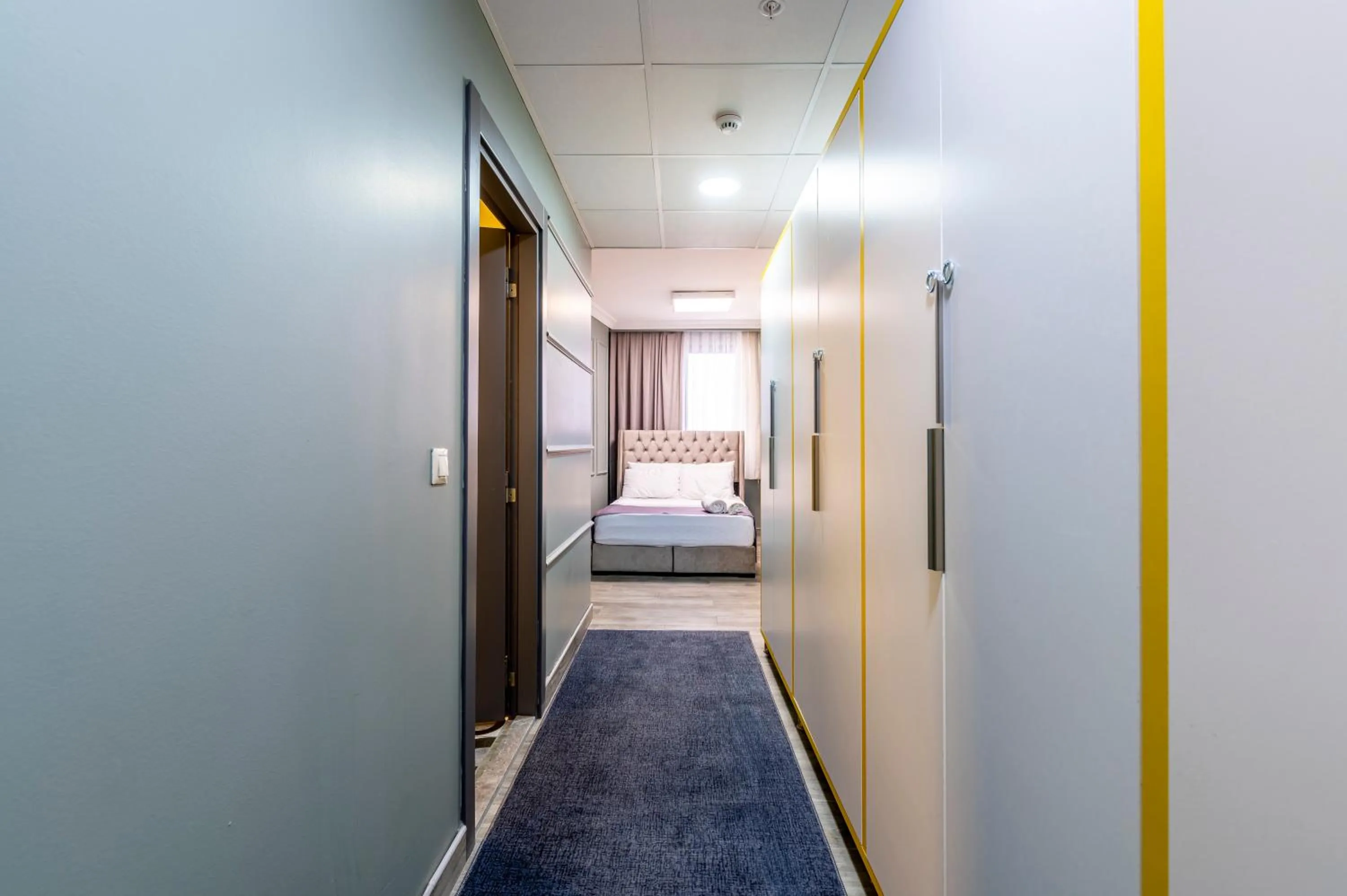 Photo of the whole room, Bed in Royal Luxury Hotels Suites