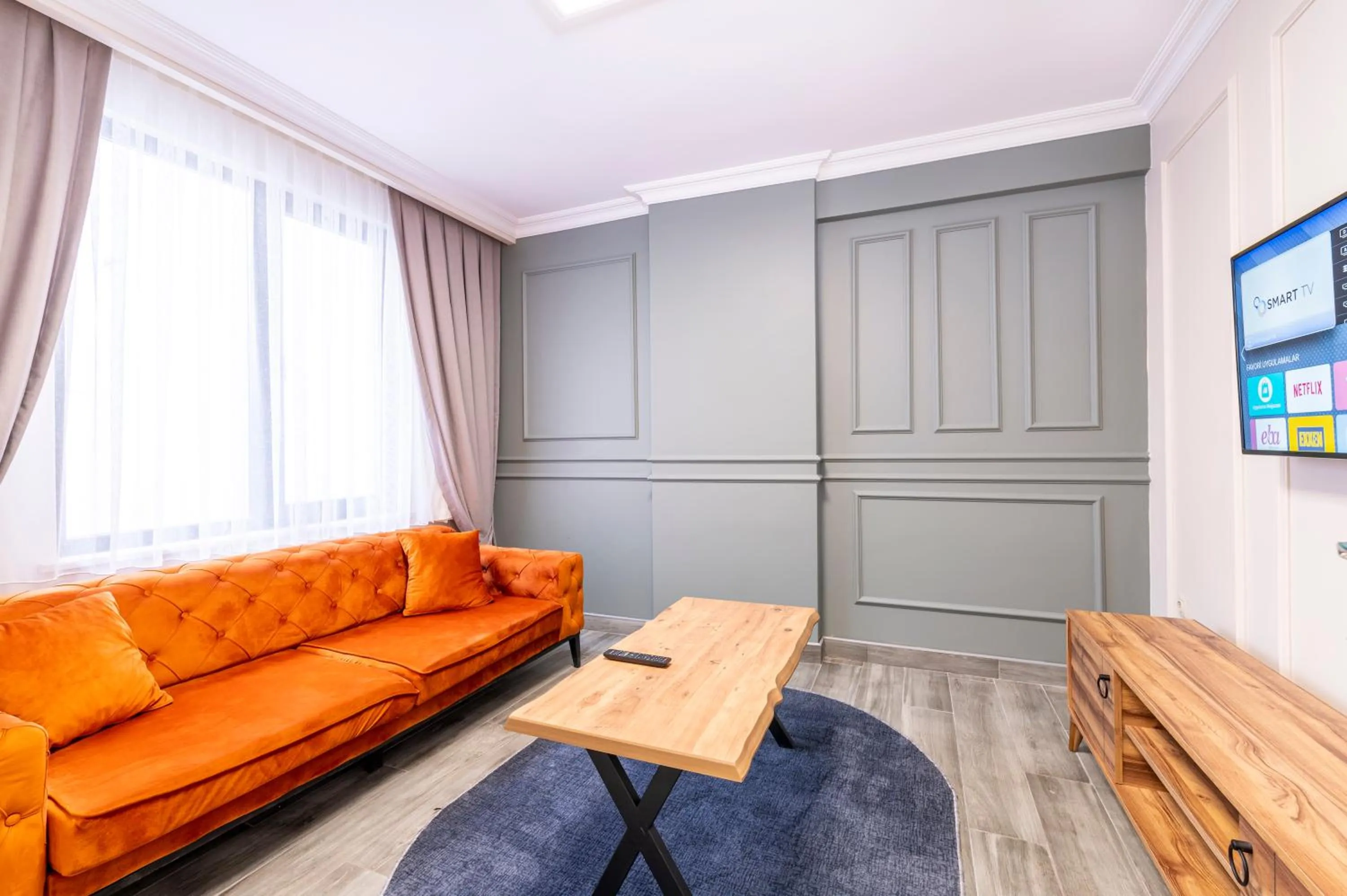 TV and multimedia in Royal Luxury Hotels Suites