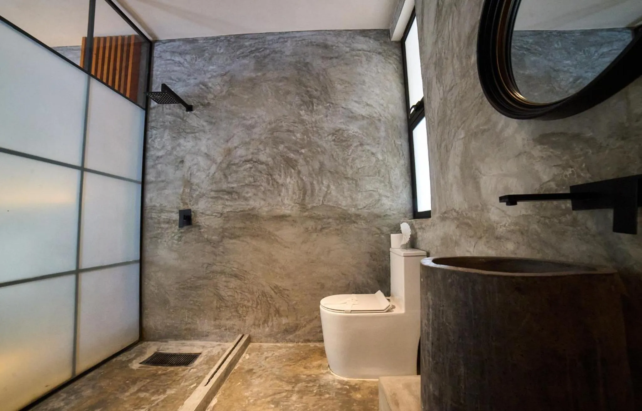 Shower in Casa del Viento by ÓOL Hotels