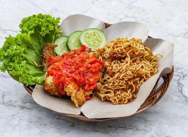 Restaurant/places to eat in Sabai Sabai Guesthouse in Bayan Lepas