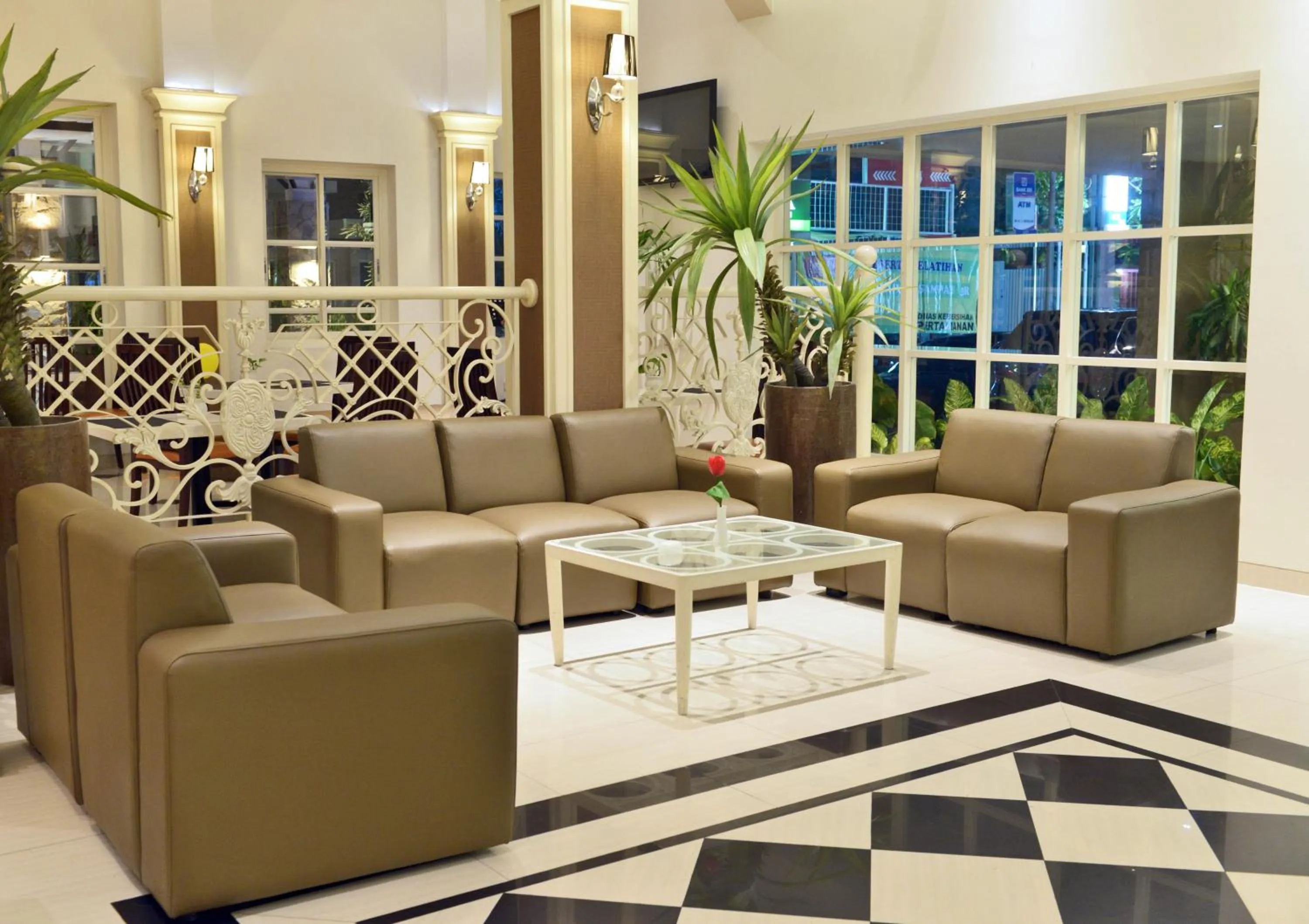 Lobby or reception in Hotel Trio Indah 2