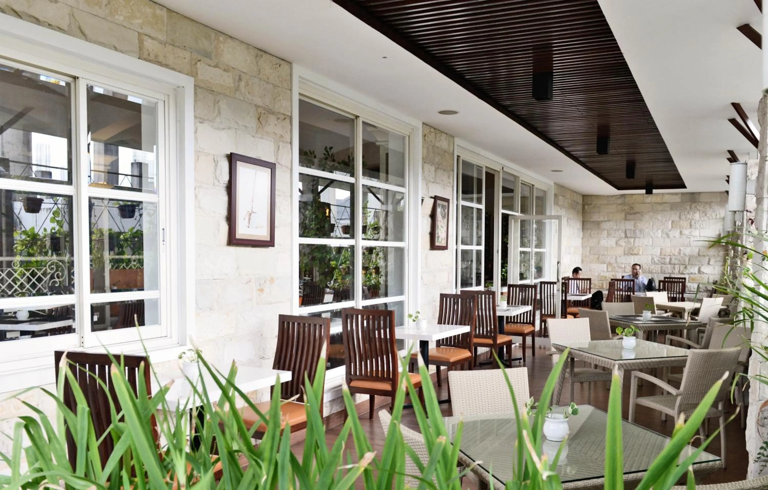 Restaurant/places to eat in Hotel Trio Indah 2