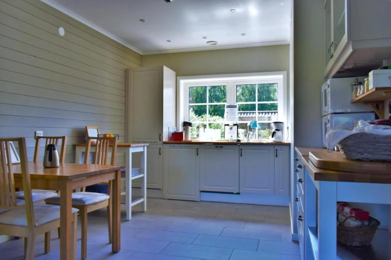 Närebo Gårdshotell & Restaurang