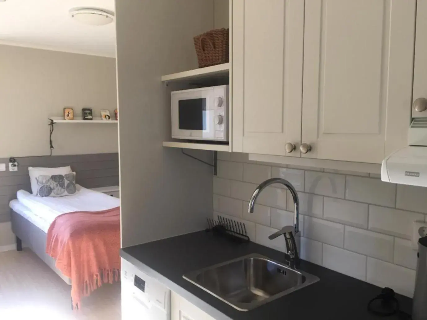 Apartment with Terrace in Närebo Gårdshotell & Restaurang Apartment with Terrace in Närebo Gårdshotell & Restaurang