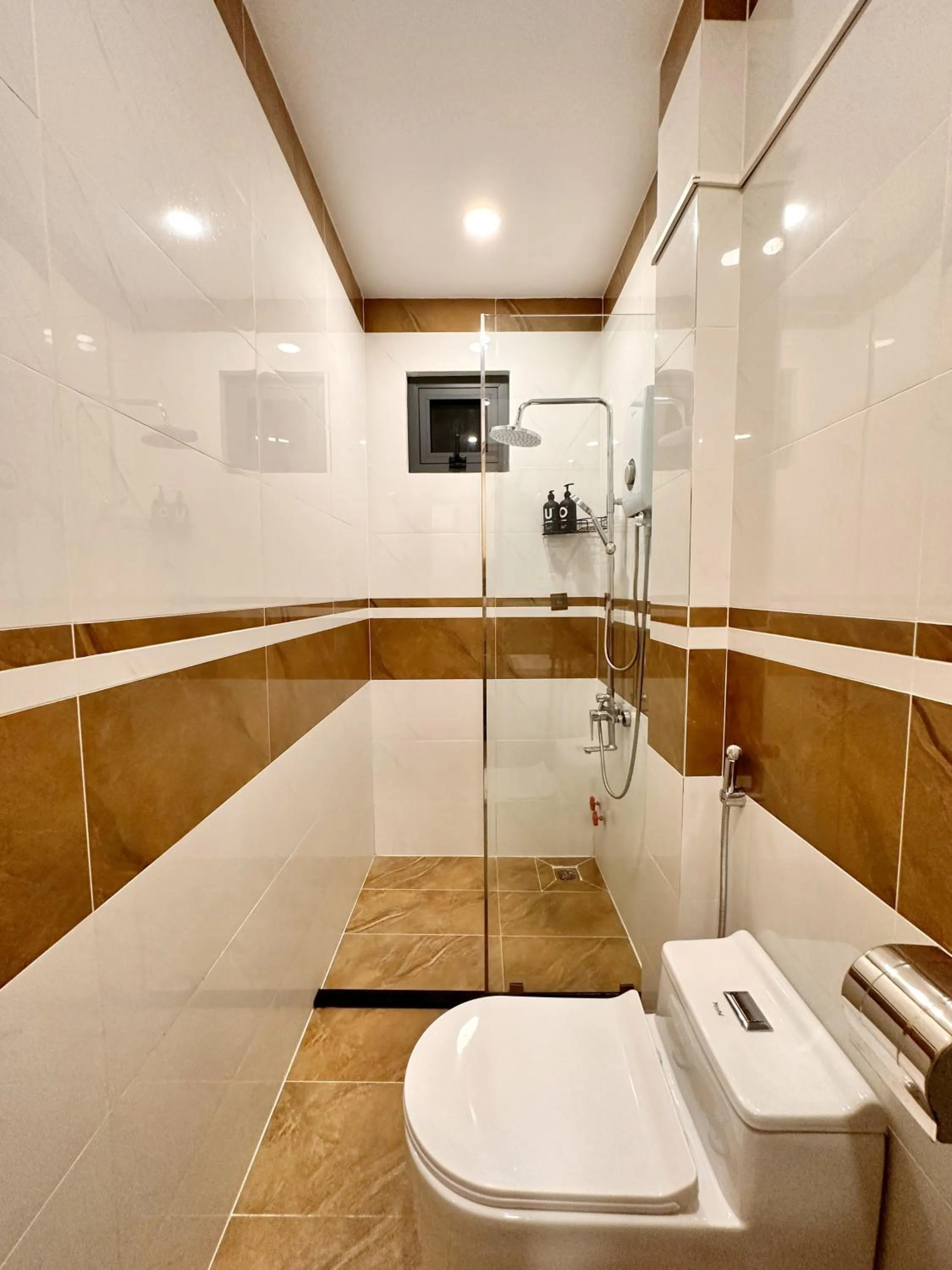 Shower in LalaHouse Spring Apartment - Saigon Center